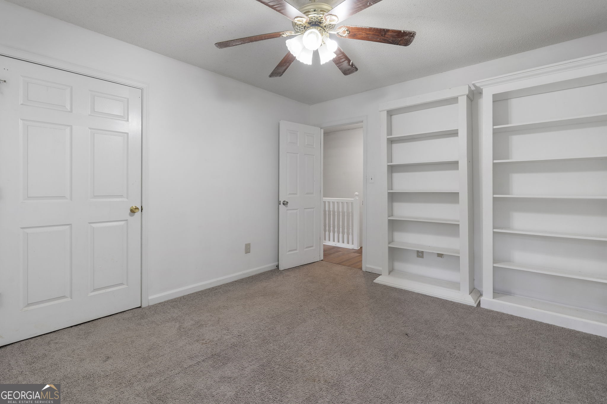 296 Abbington Way Property Photo 32