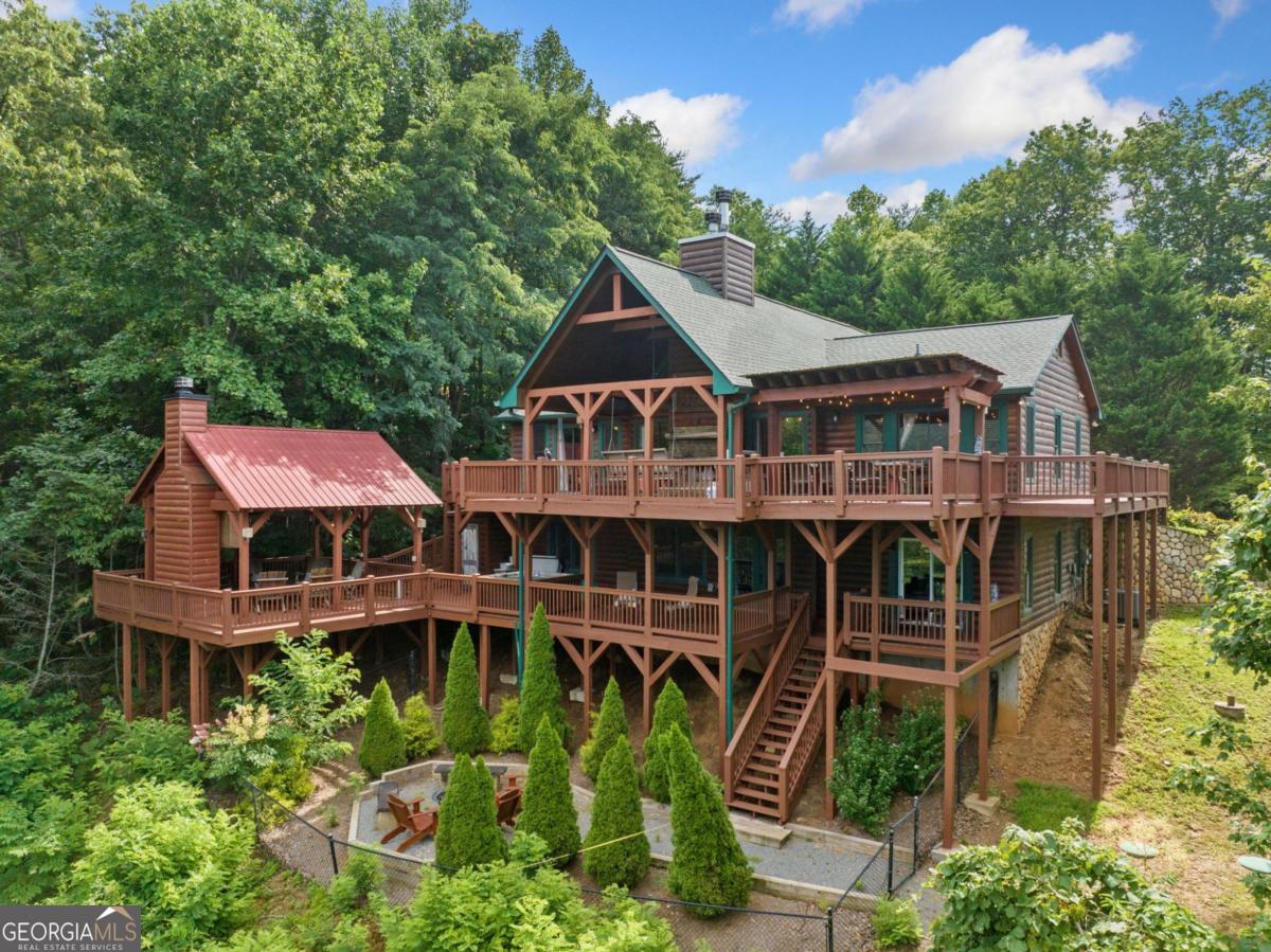 551 Amy Creek Circle Property Photo 4