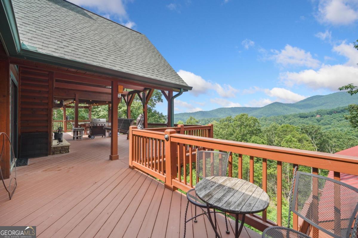 551 Amy Creek Circle Property Photo 49