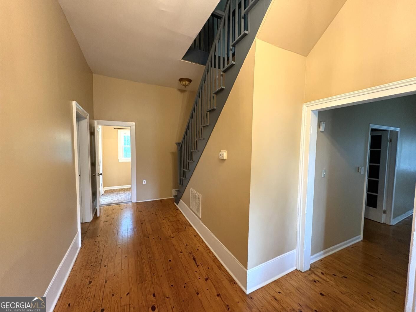 599 Gordon Street Property Photo 13