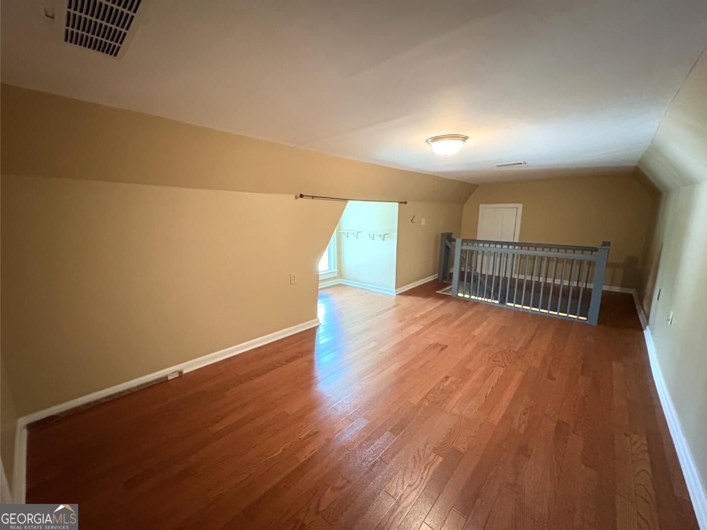 599 Gordon Street Property Photo 20