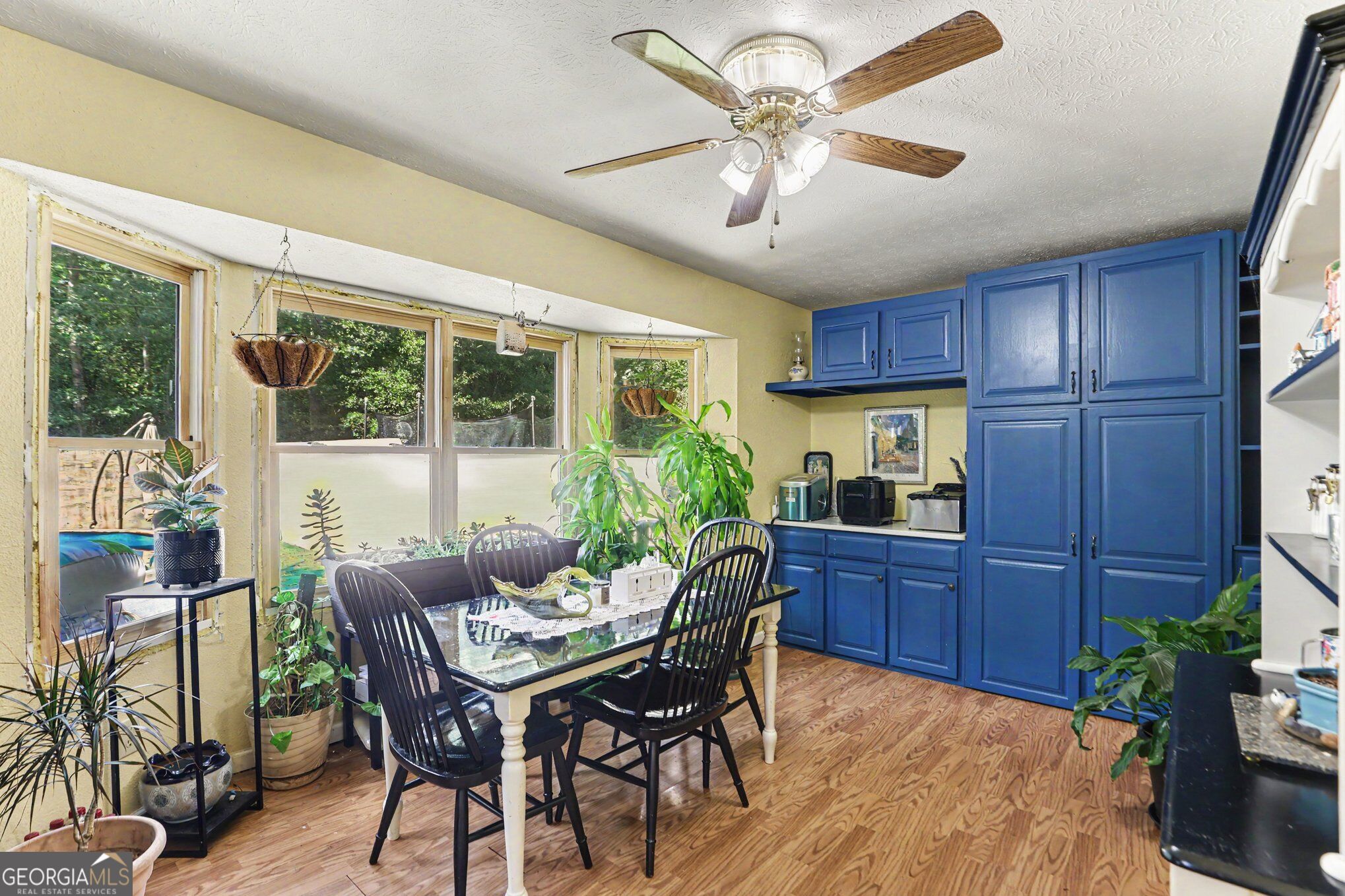 150 Aspen Lake Drive E Property Photo 4