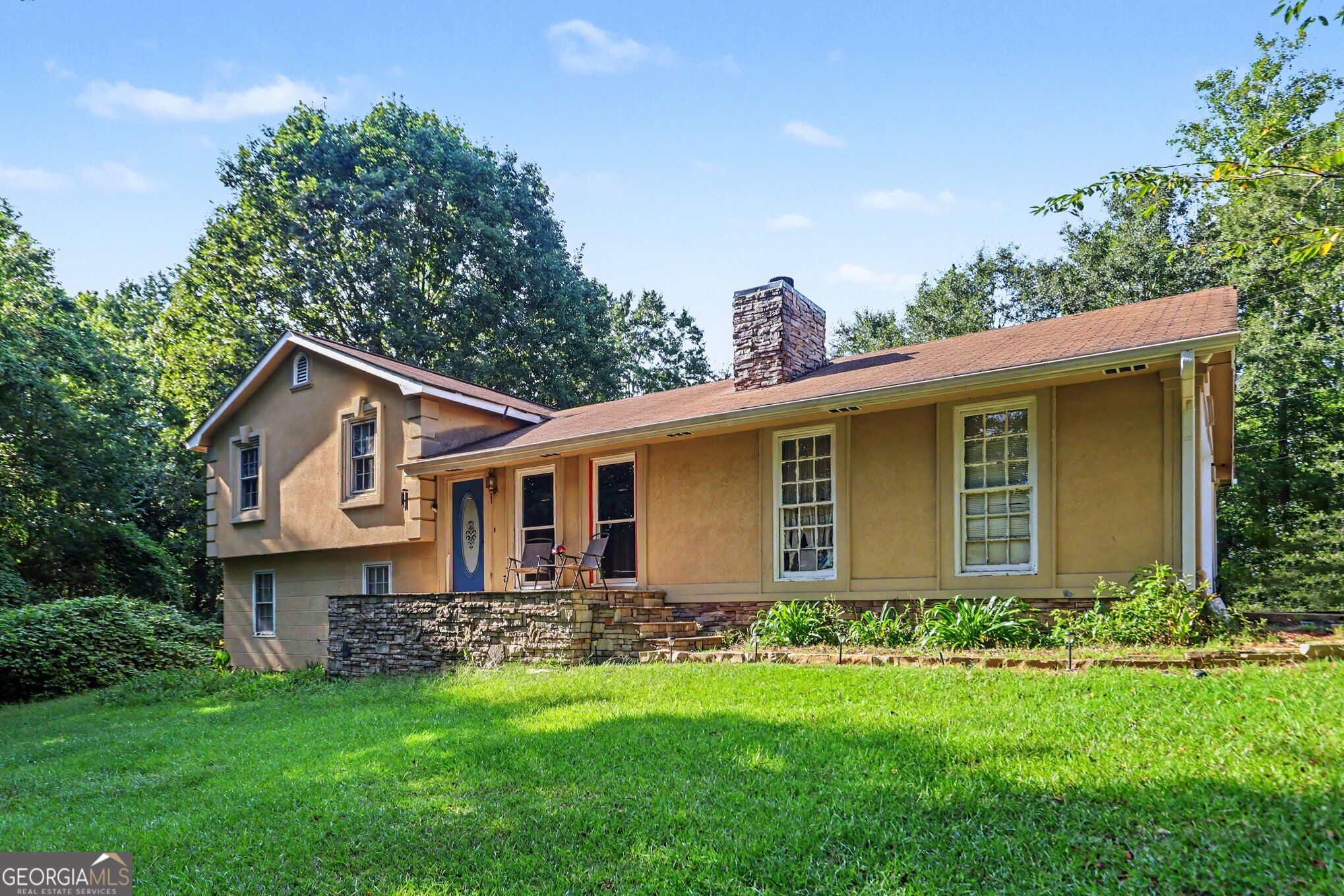 150 Aspen Lake Drive E Property Photo 5