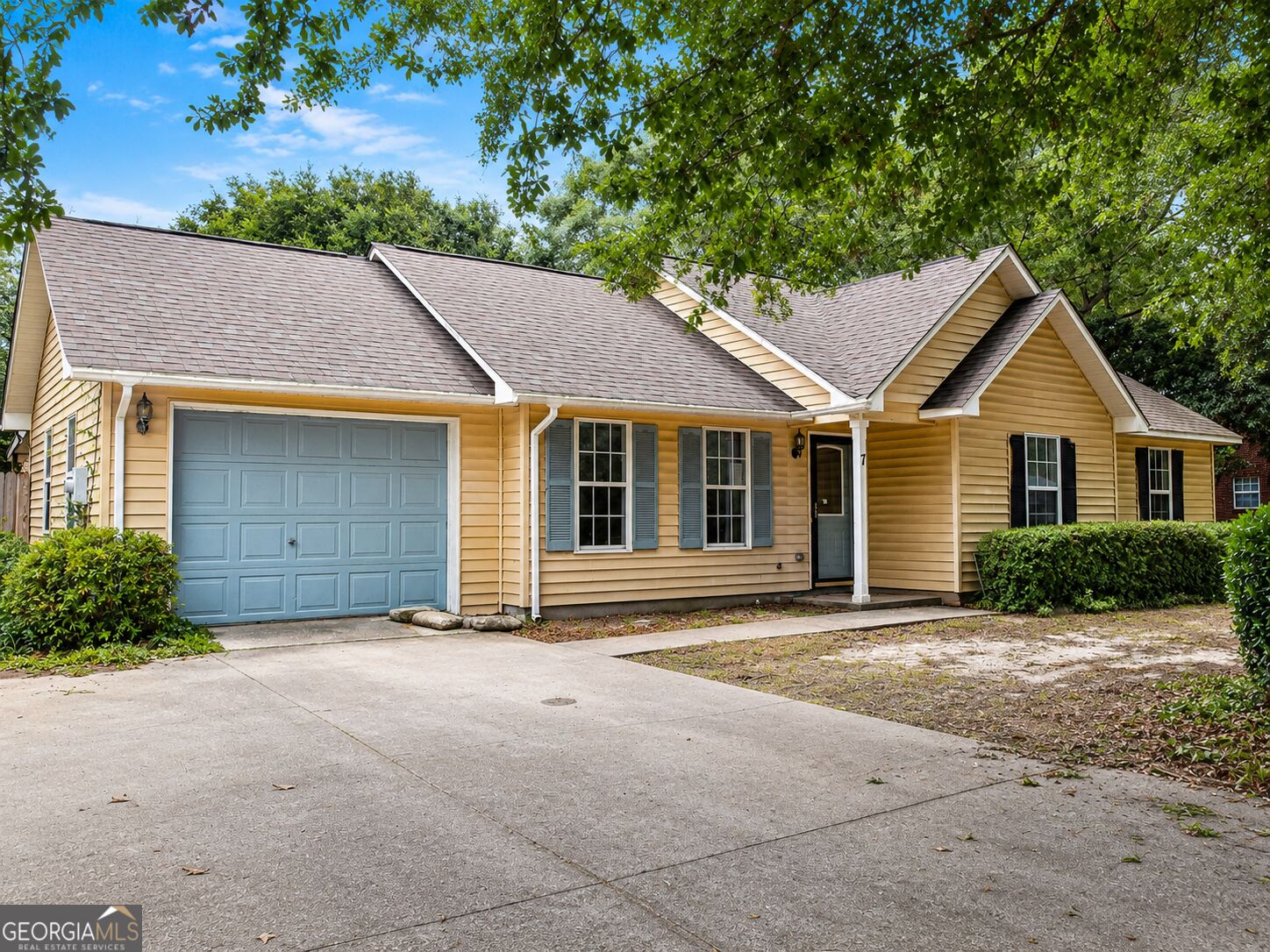 7 Oak Ridge Circle Property Photo 2