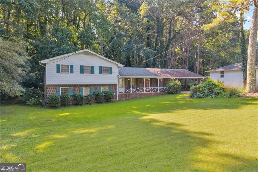 5892 Button Gwinnett Place Property Photo 1
