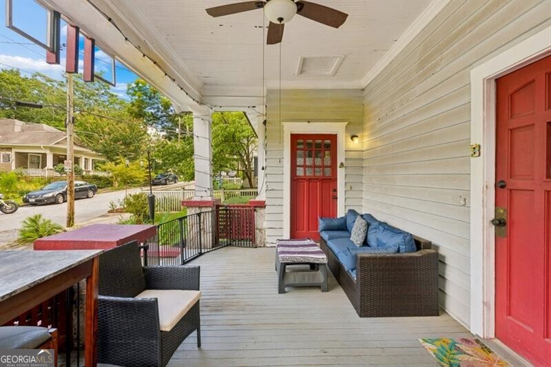 424 Euclid Terrace Ne Property Photo 3