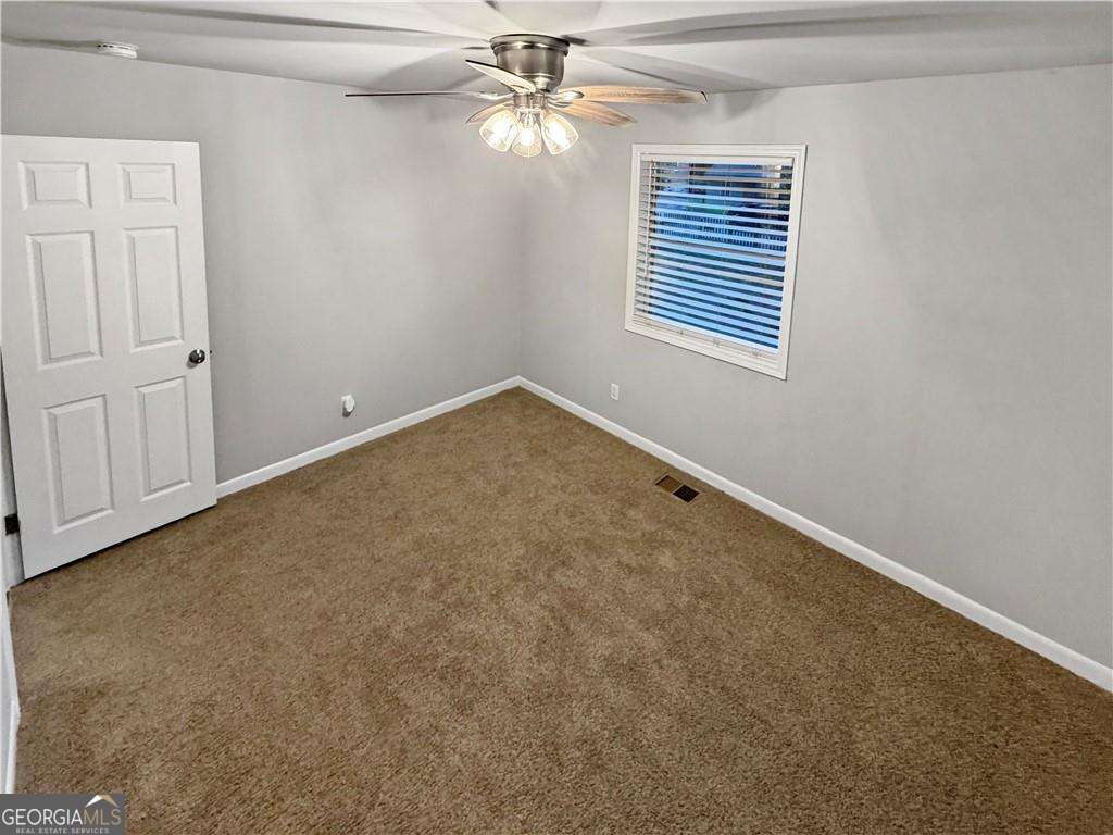 3560 Fairlane Drive Nw Property Photo 22