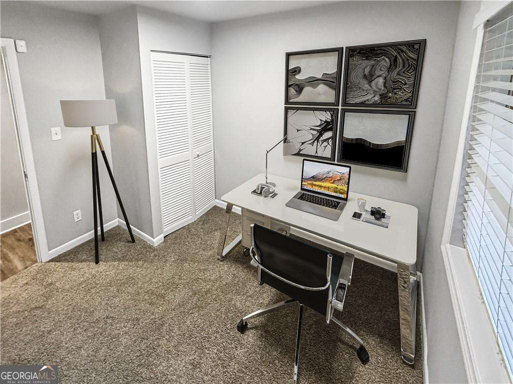 3560 Fairlane Drive Nw Property Photo 28