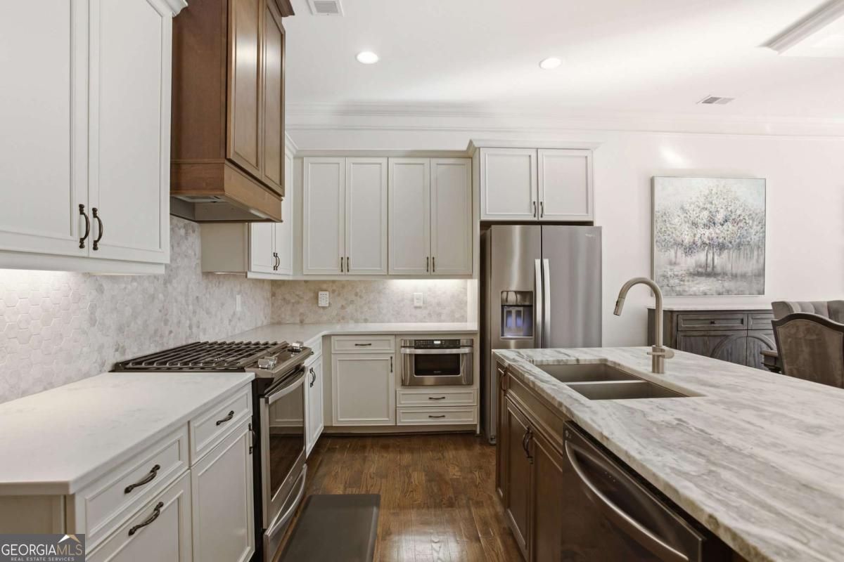 561 Stone Field Run Nw Property Photo 6
