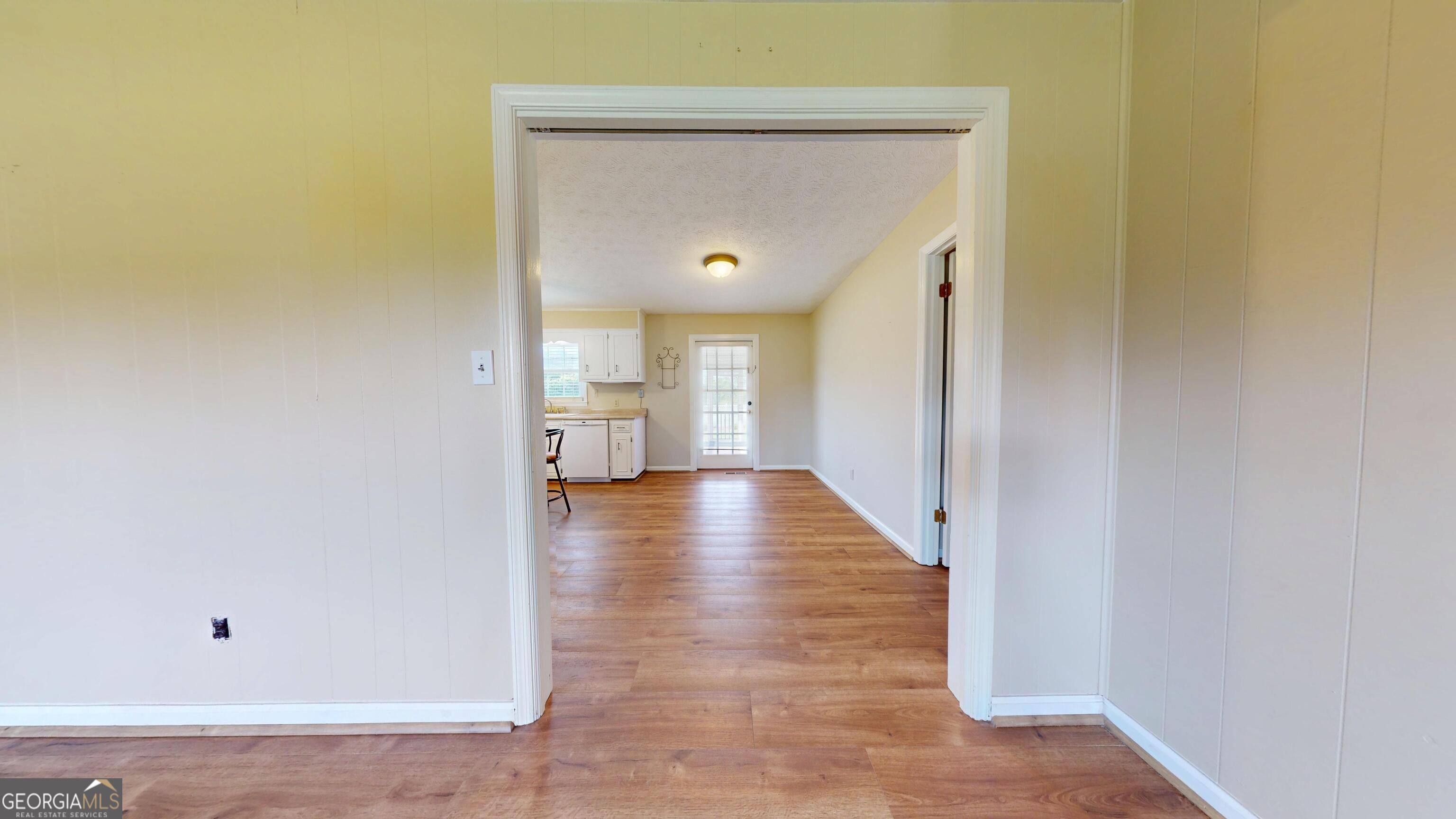 122 Wanda Lane Property Photo 5