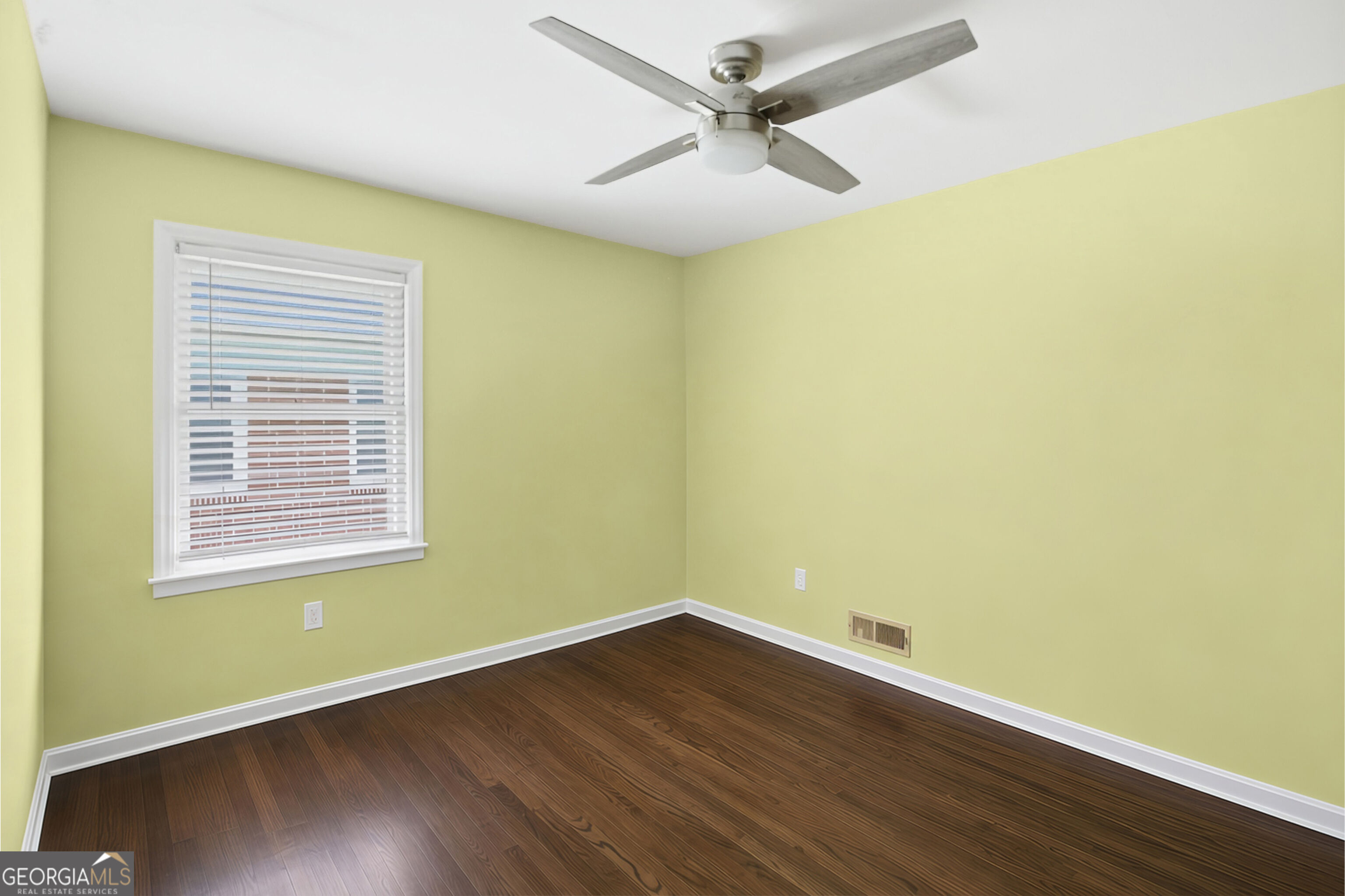 1507 Knollwood Terrace Property Photo 25