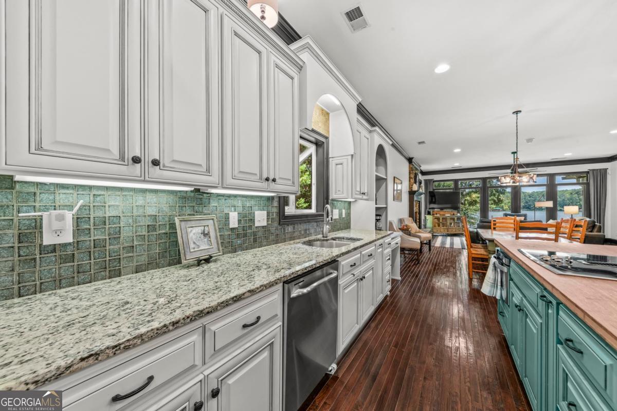 364 S Steel Bridge Road Property Photo 11