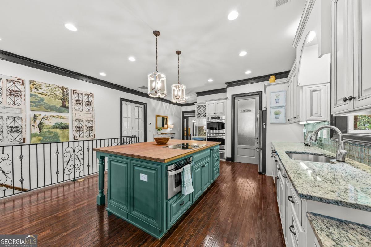 364 S Steel Bridge Road Property Photo 12