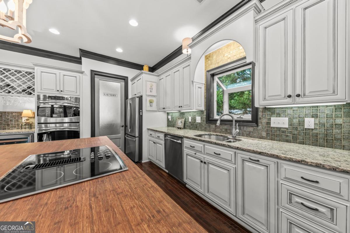 364 S Steel Bridge Road Property Photo 13