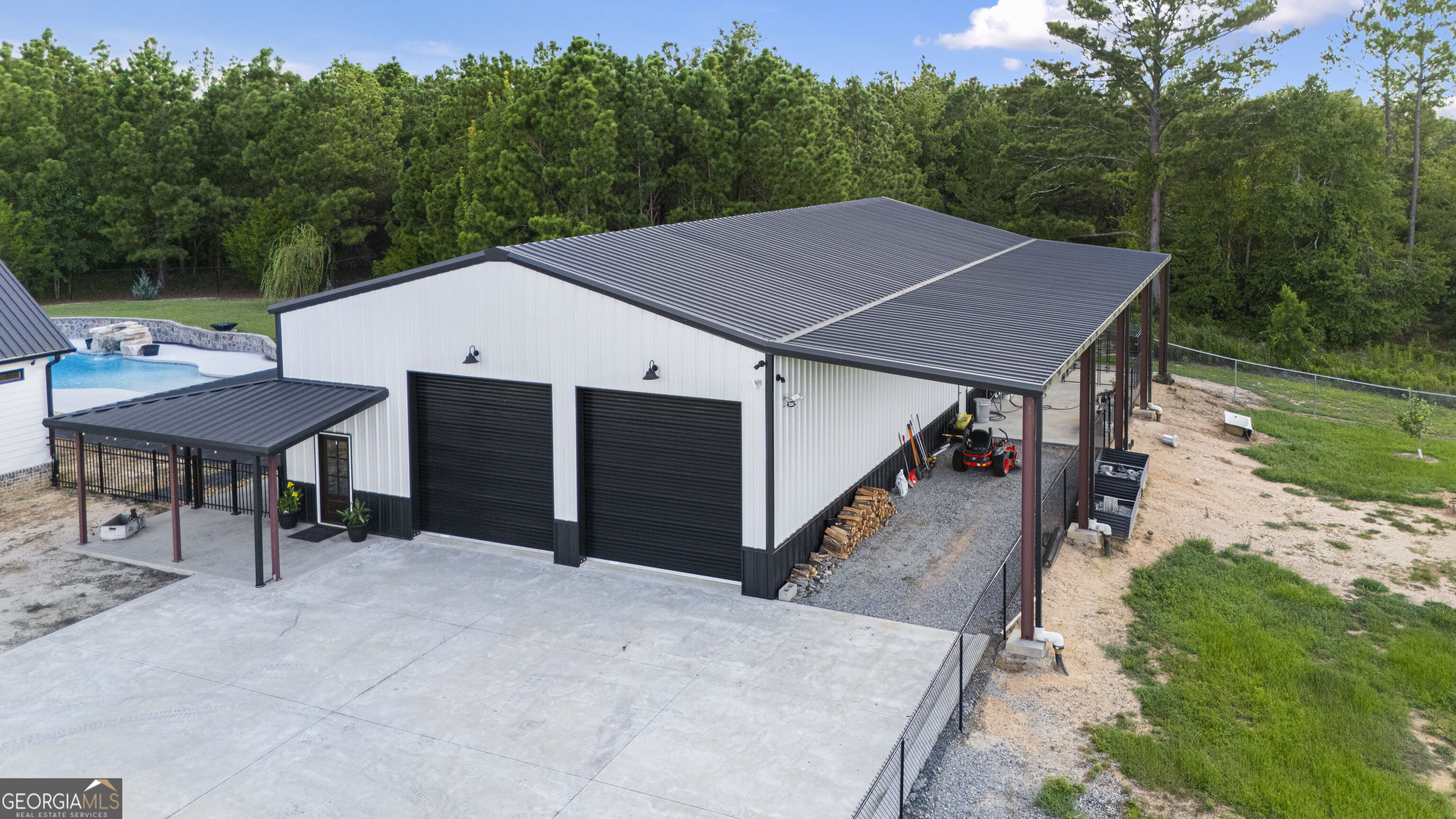 107 Lonnie Johnson Road Property Photo 8