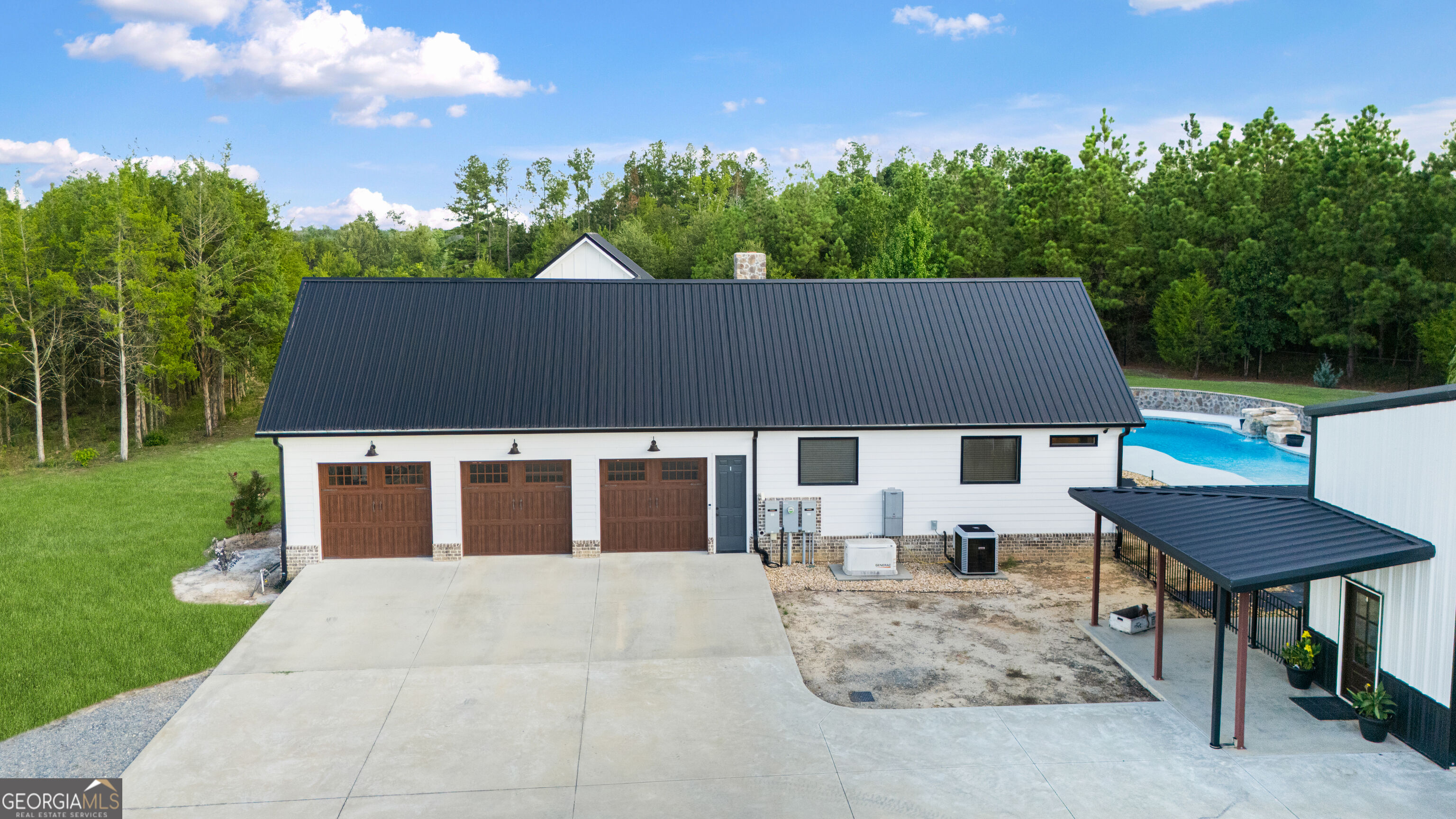 107 Lonnie Johnson Road Property Photo 9