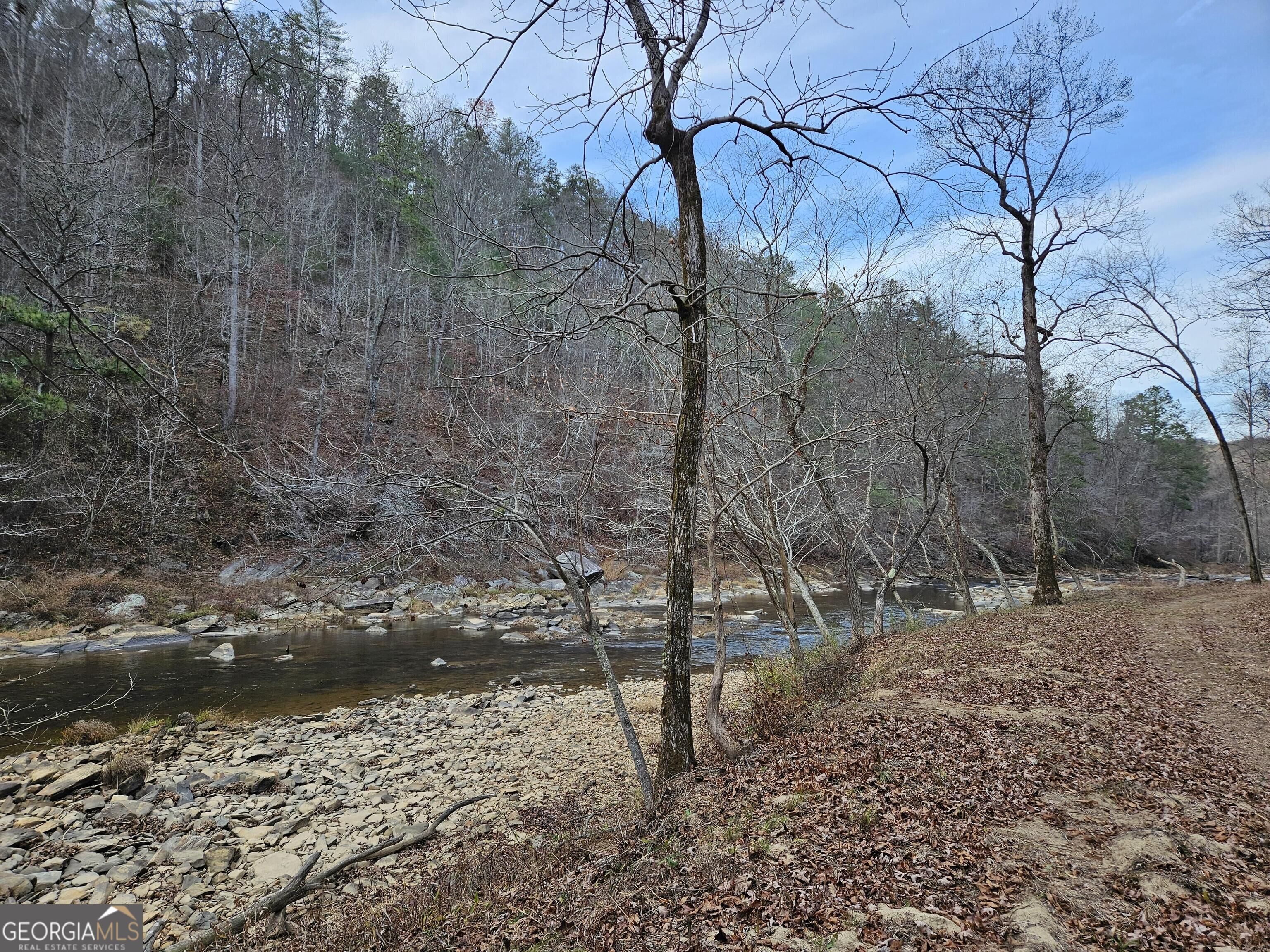 289 Anglers Ridge Road Property Photo 2