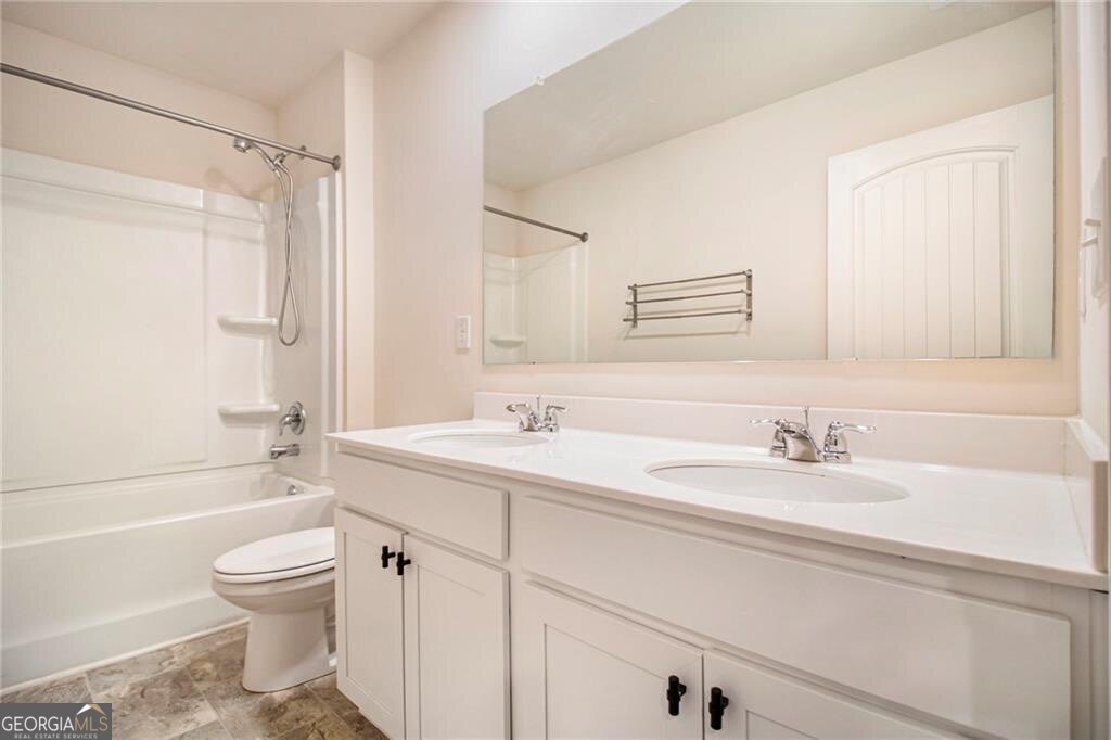 1083 Shadow Glen Drive Property Photo 12