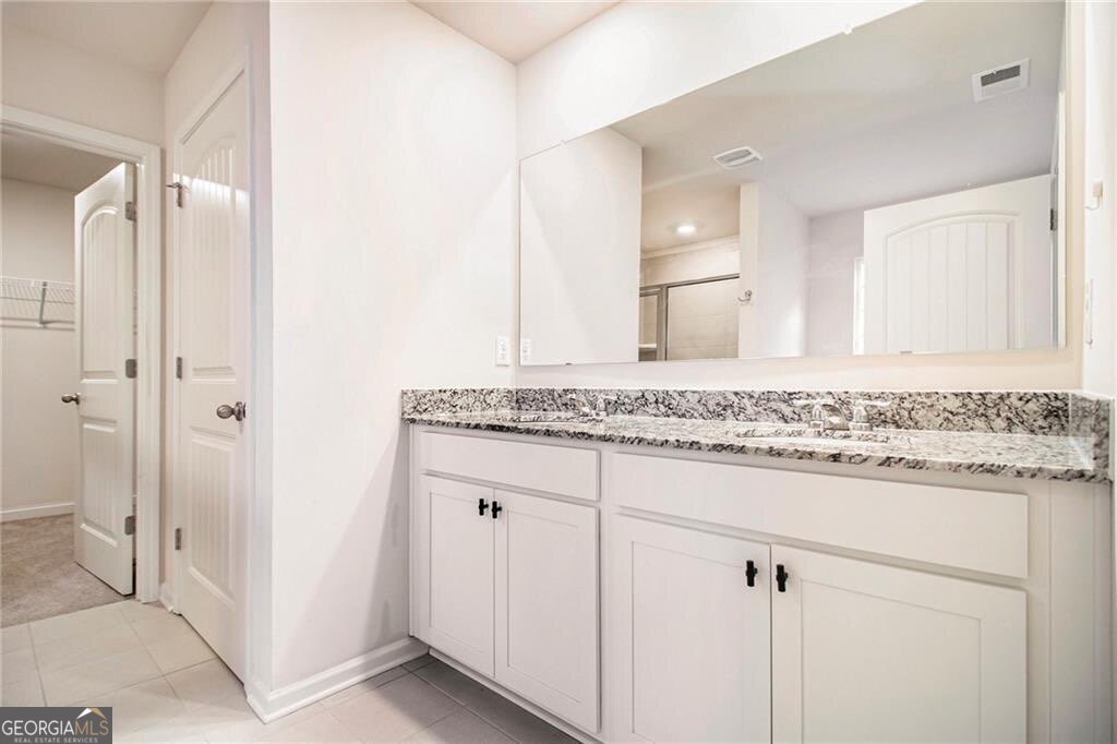 1083 Shadow Glen Drive Property Photo 15