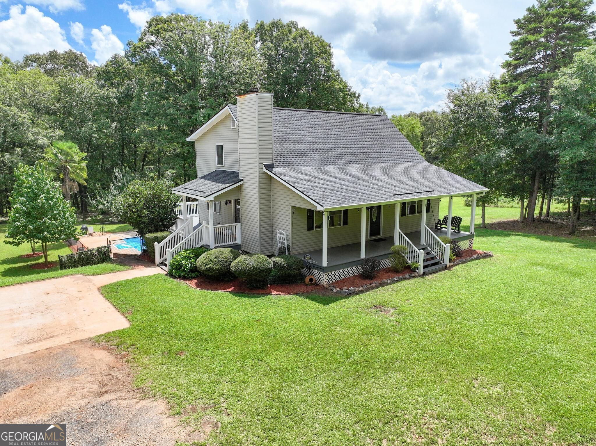 350 E Harp Road Property Photo 1
