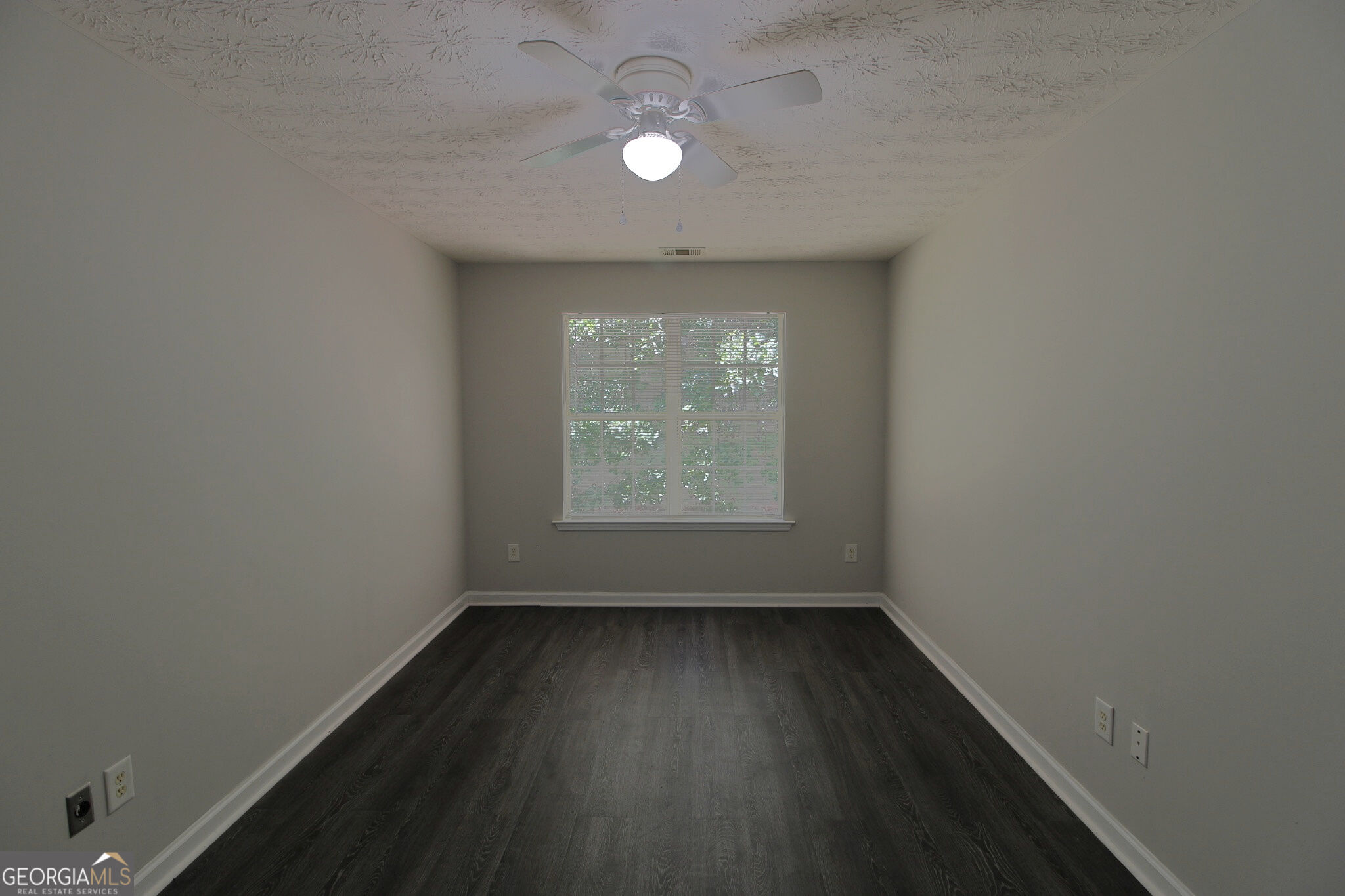 5613 Hwy 81 E Property Photo 15