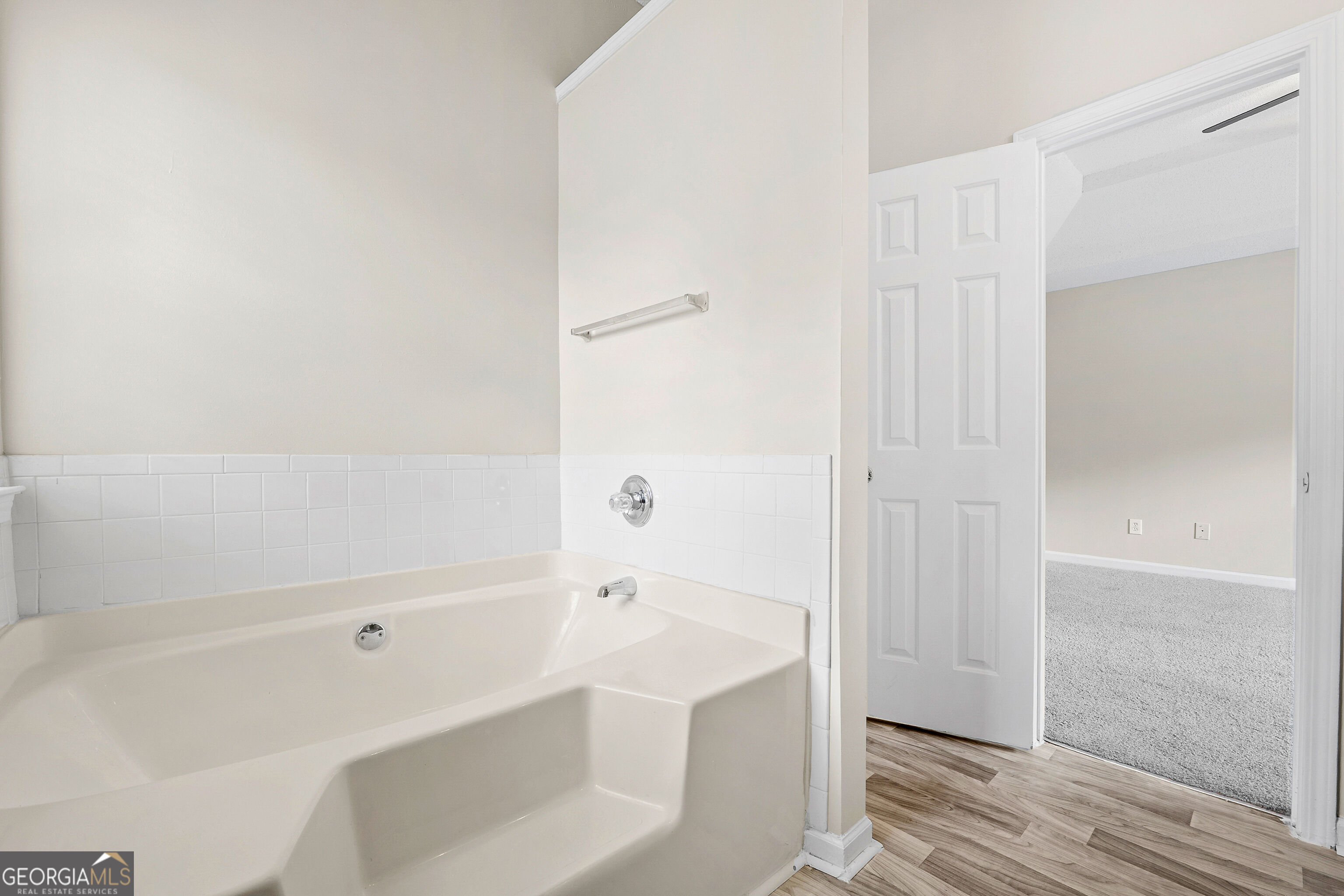 2397 Rambling Way Property Photo 22
