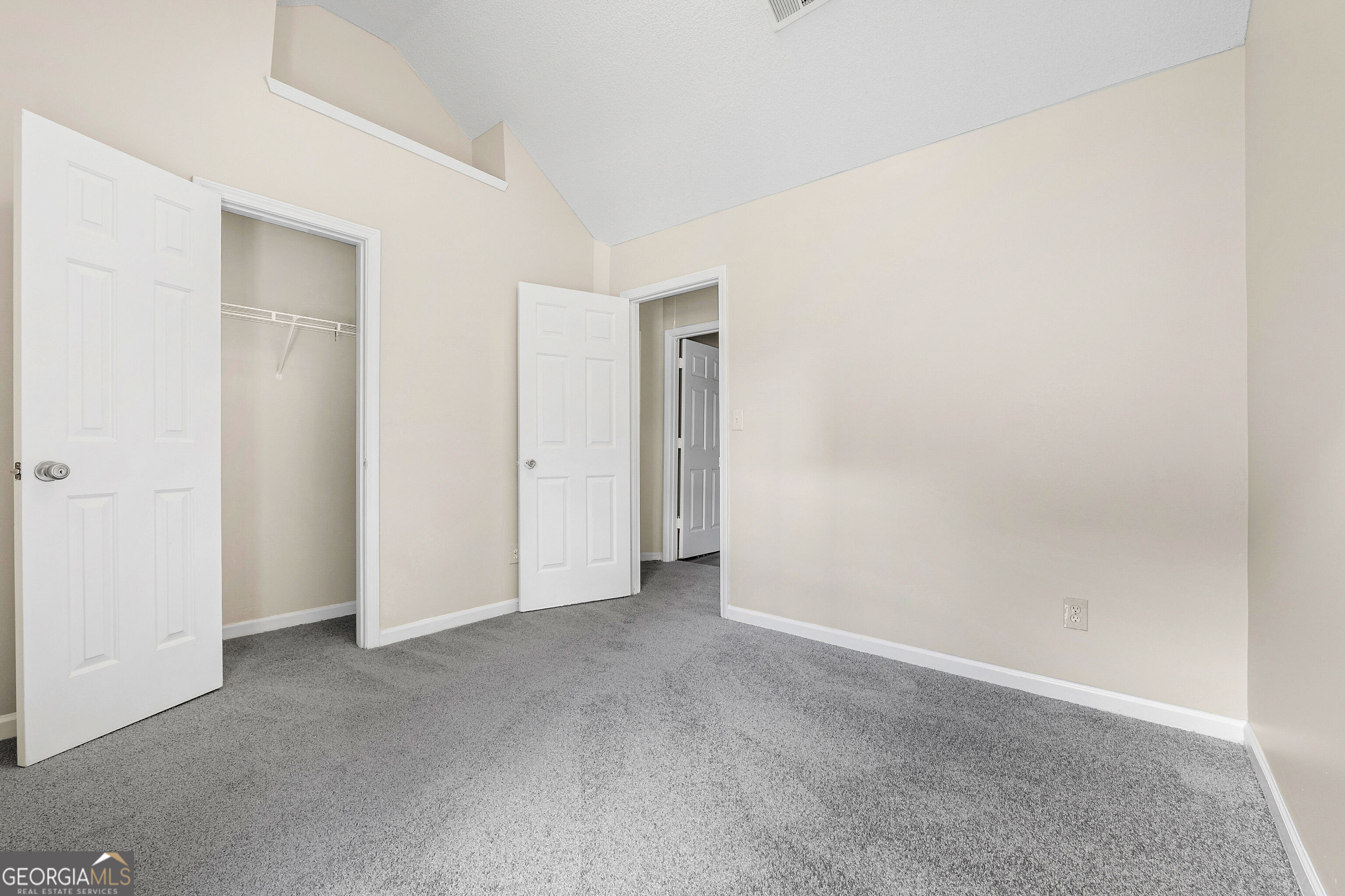 2397 Rambling Way Property Photo 25