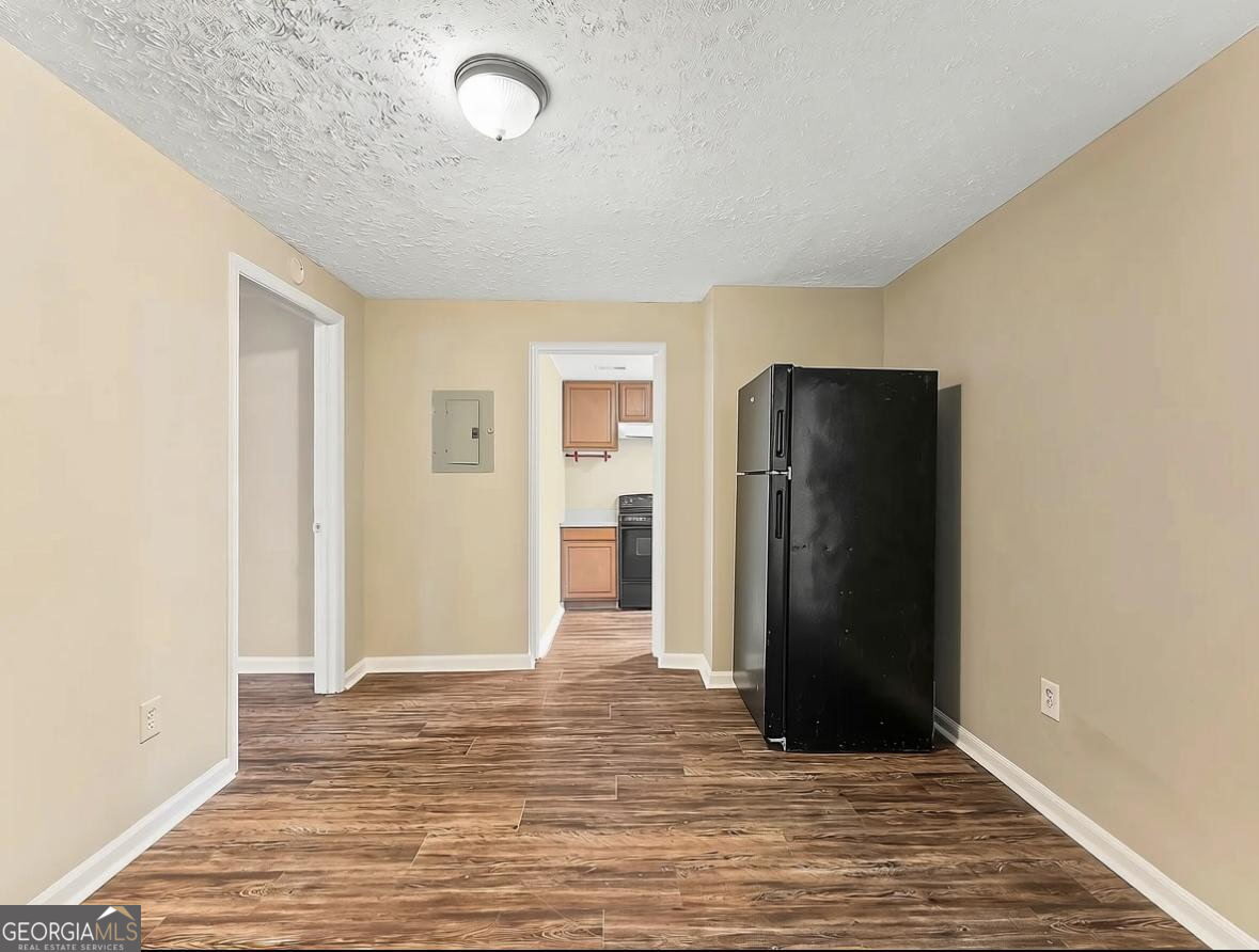 2304 Avalon Road Property Photo 4