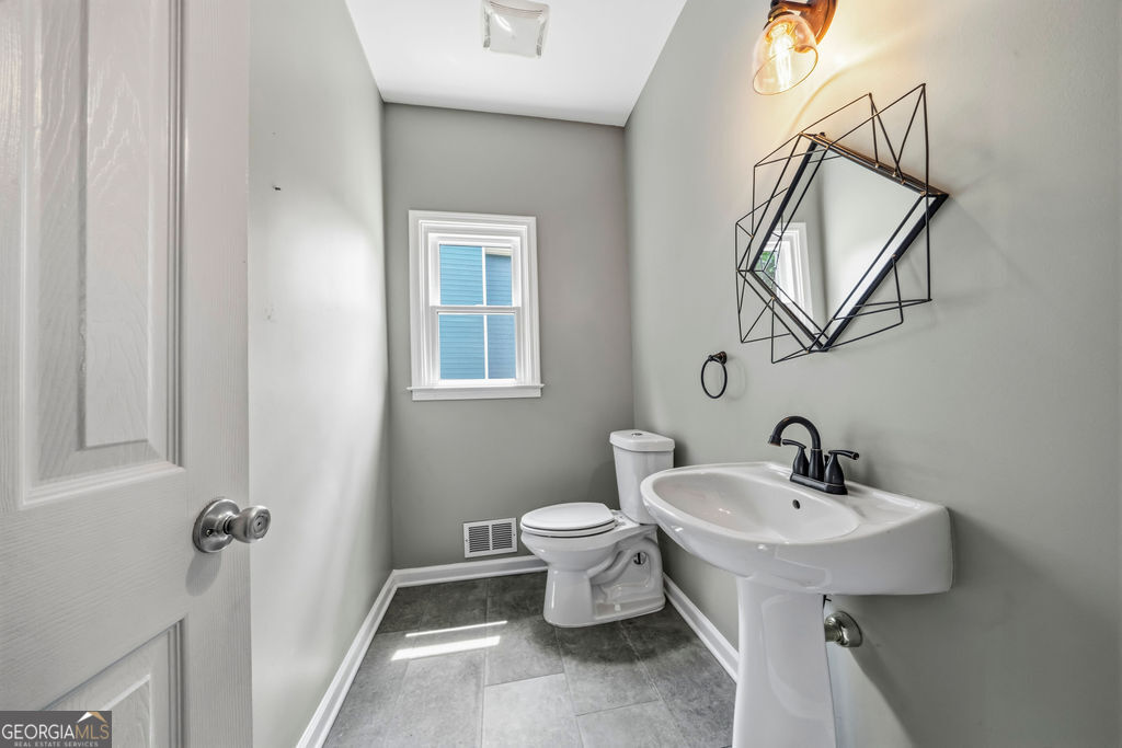2469 Arcadia Drive Nw Property Photo 15