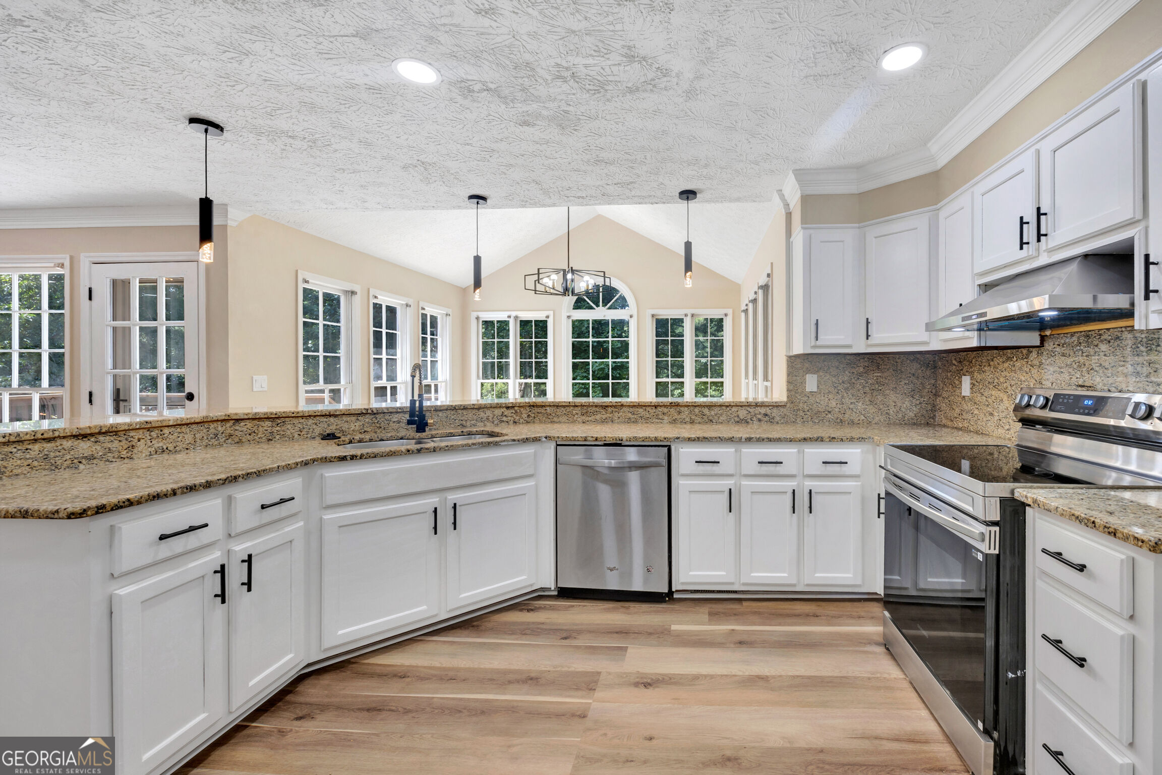 1412 Crooked Tree Circle Property Photo 6