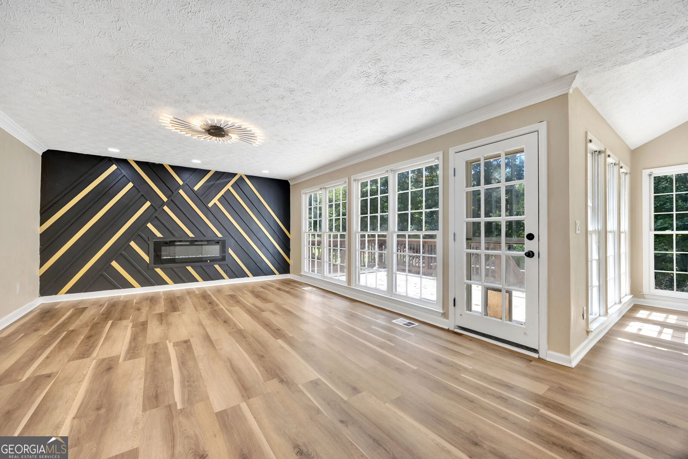 1412 Crooked Tree Circle Property Photo 17
