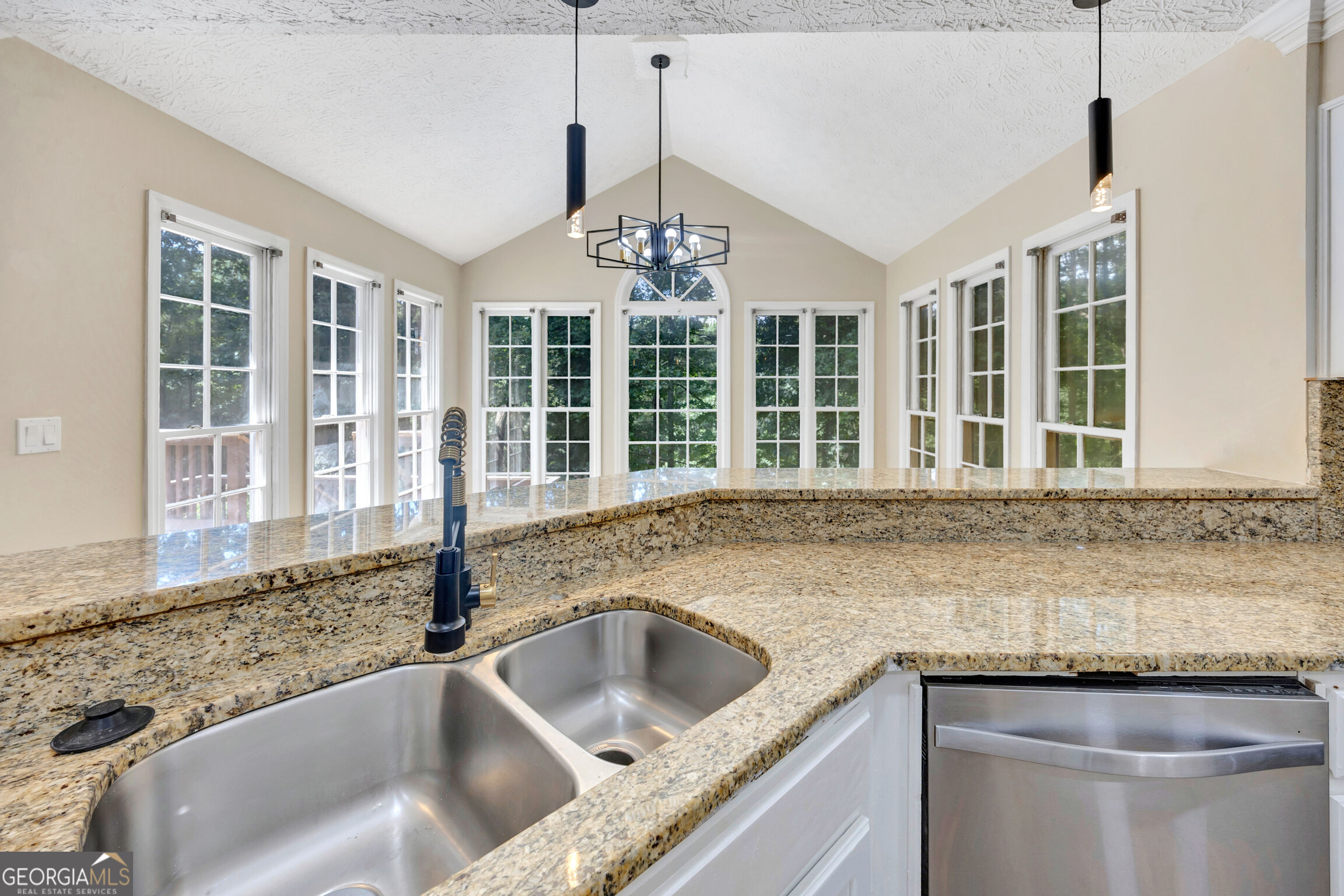 1412 Crooked Tree Circle Property Photo 20