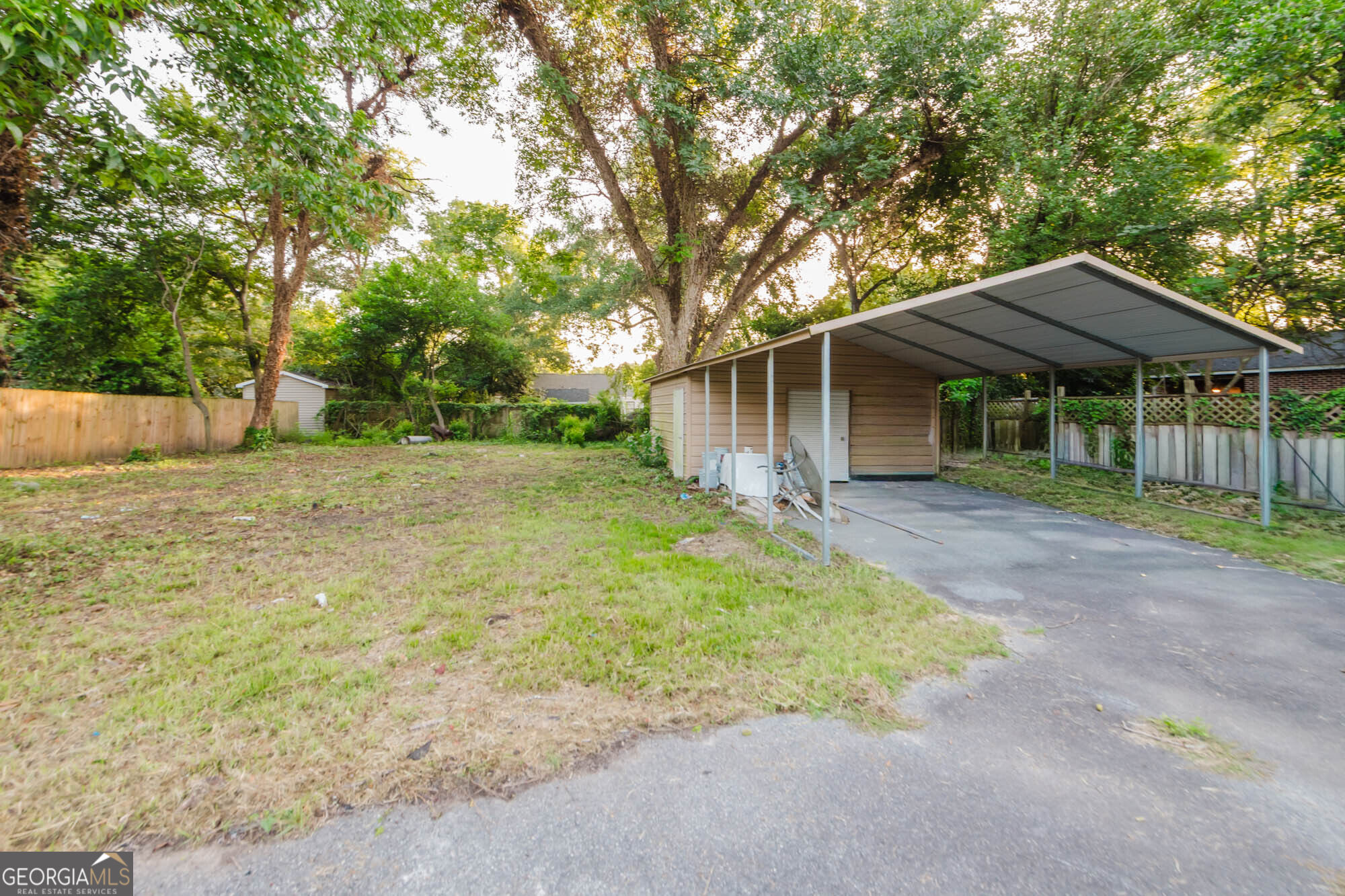 3747 Berkley Drive Property Photo 4