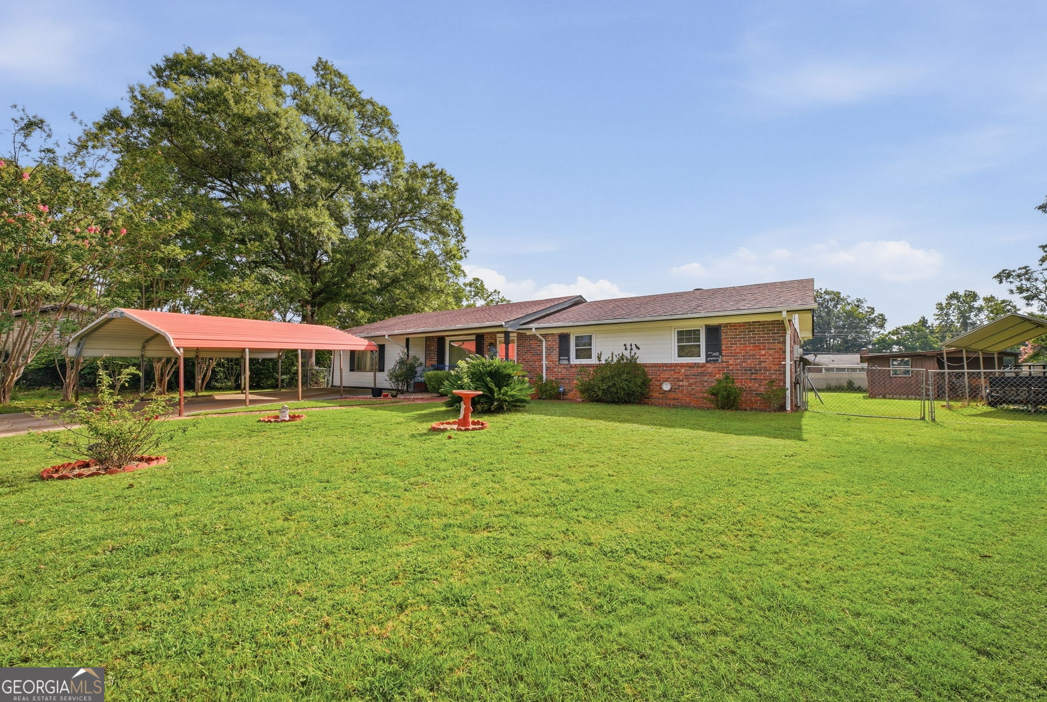 214 Pellimore Drive Property Photo 1