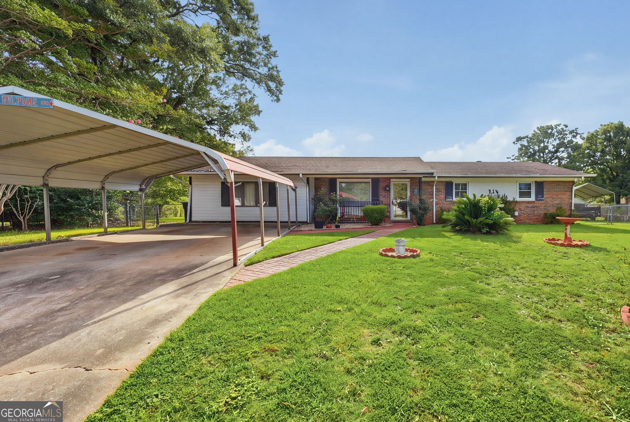 214 Pellimore Drive Property Photo 4