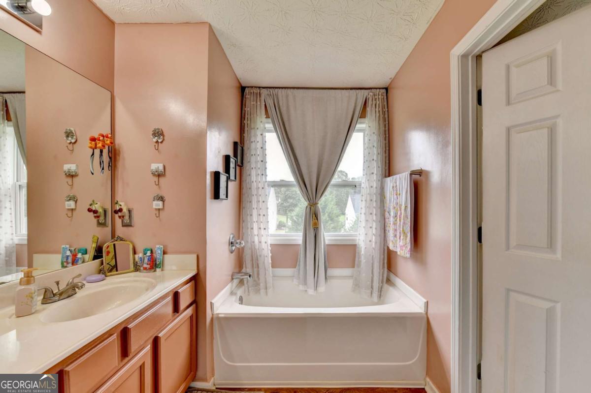 4654 Pine Isle Way Property Photo 47