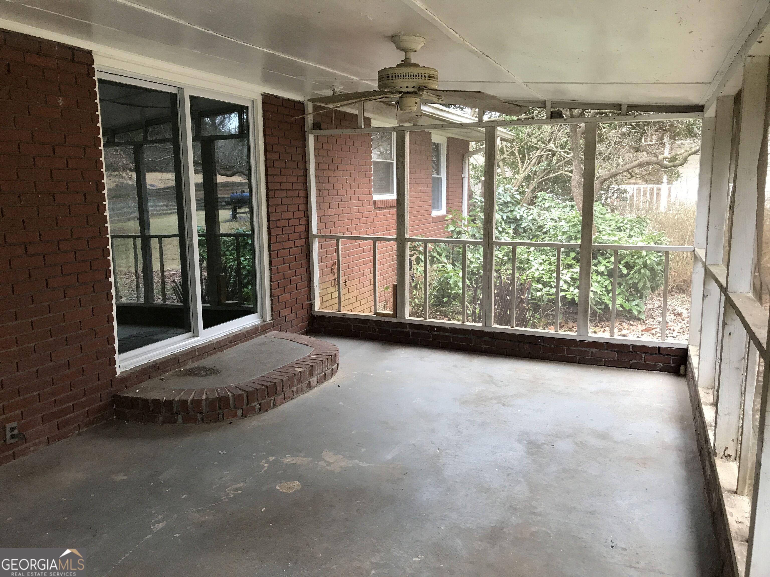 452 Windsor Drive Sw Property Photo 10