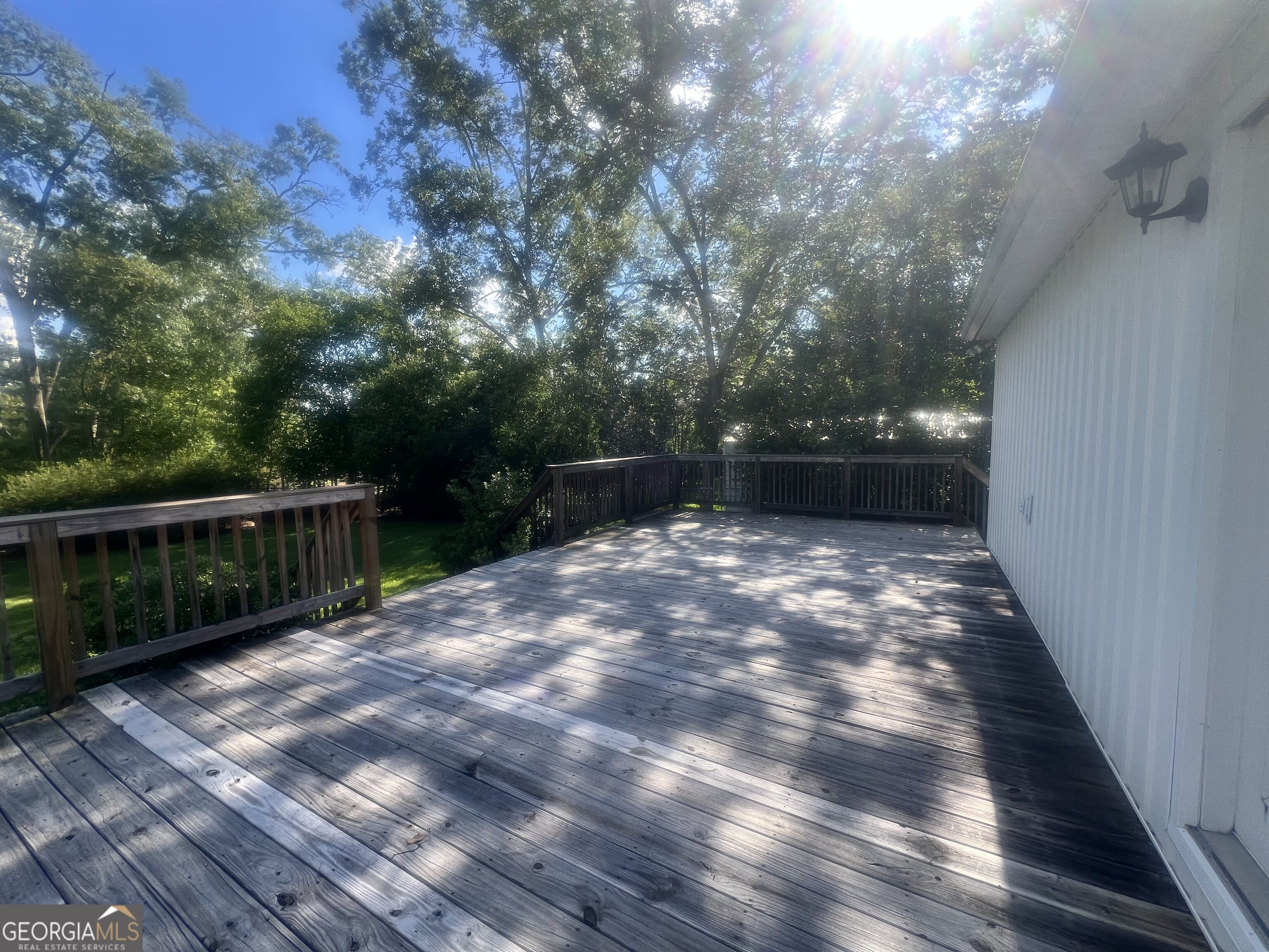 127 W Stuart Avenue Property Photo 14