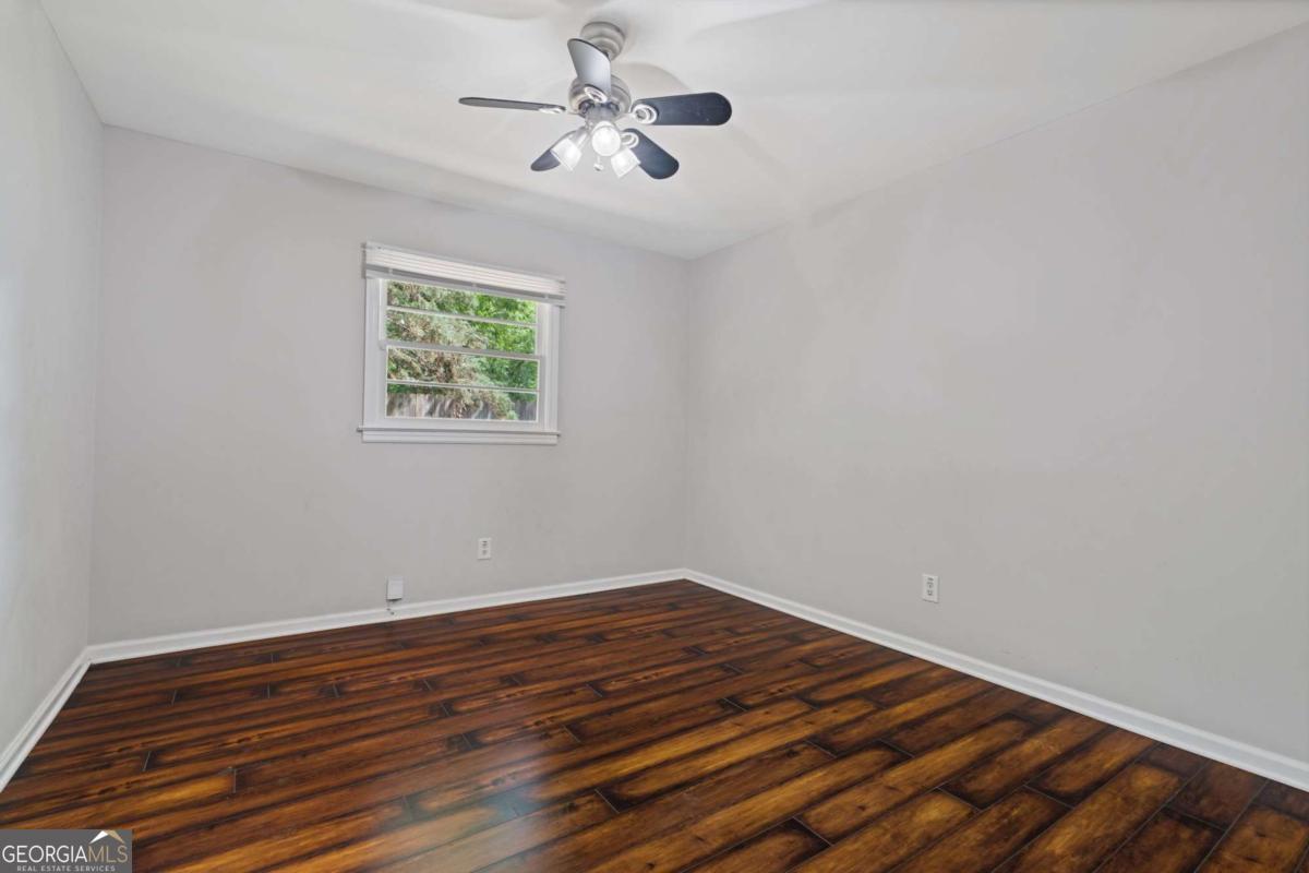 3229 Westmart Lane Property Photo 26