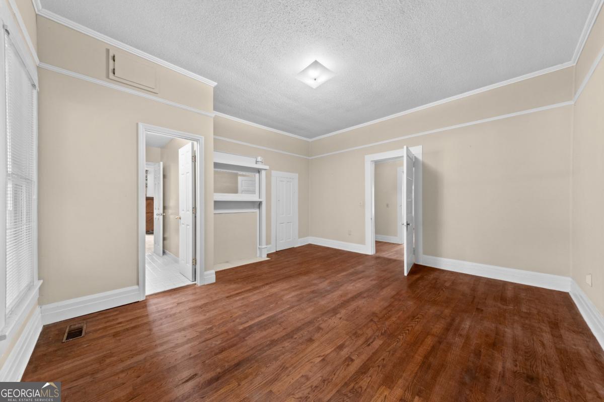 34 Main Street Property Photo 5