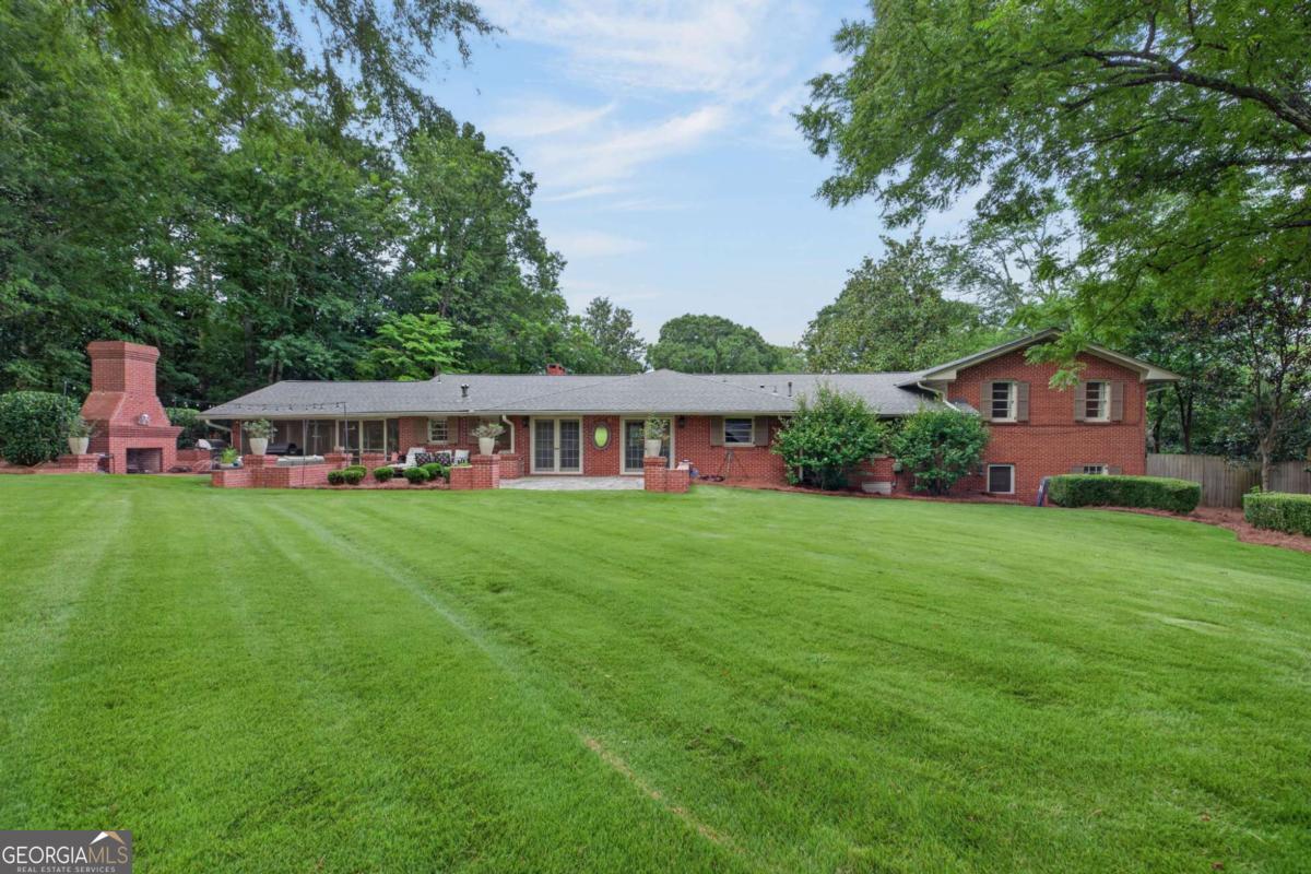 8928 Orchard Drive Property Photo 2