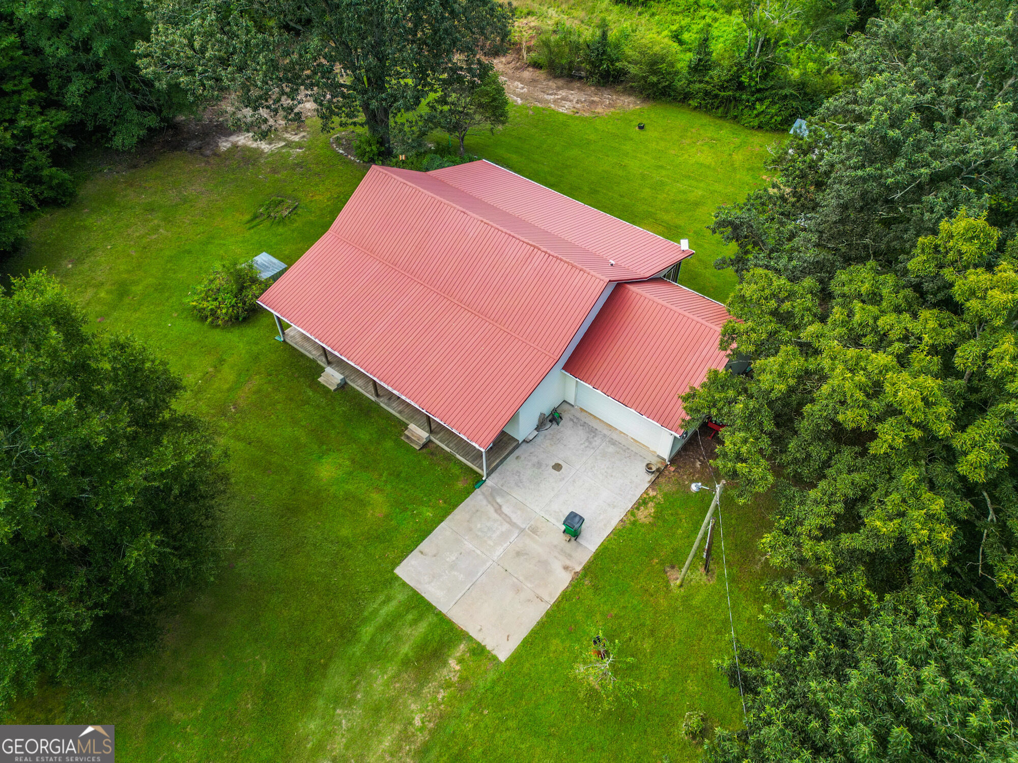 221 Chigger Ridge Road Property Photo 1