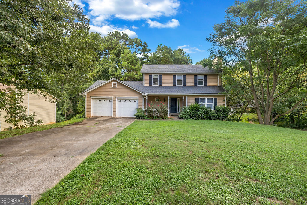1102 Plantation Drive SE