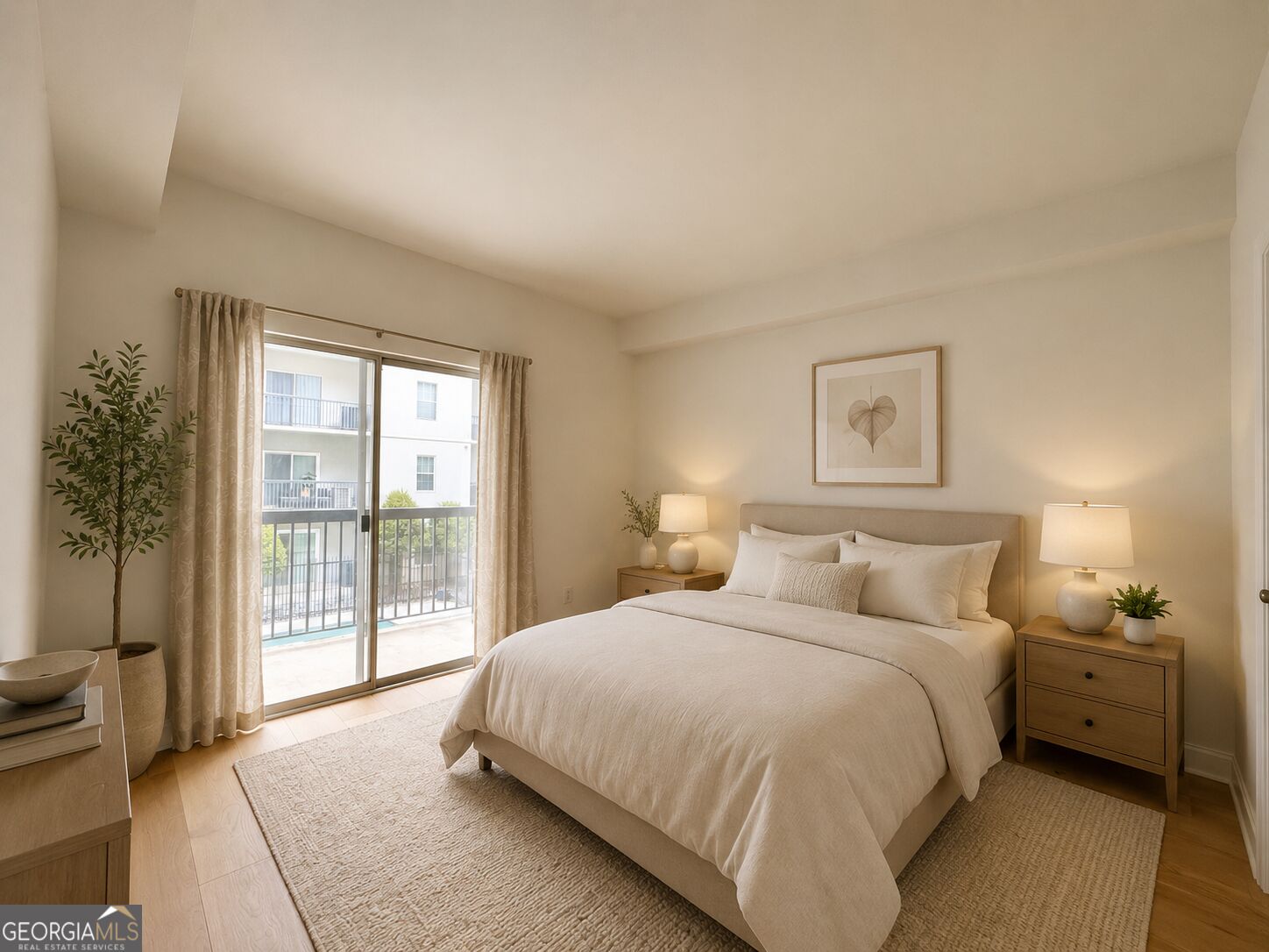 1074 Peachtree Walk Ne # B220 Property Photo 9
