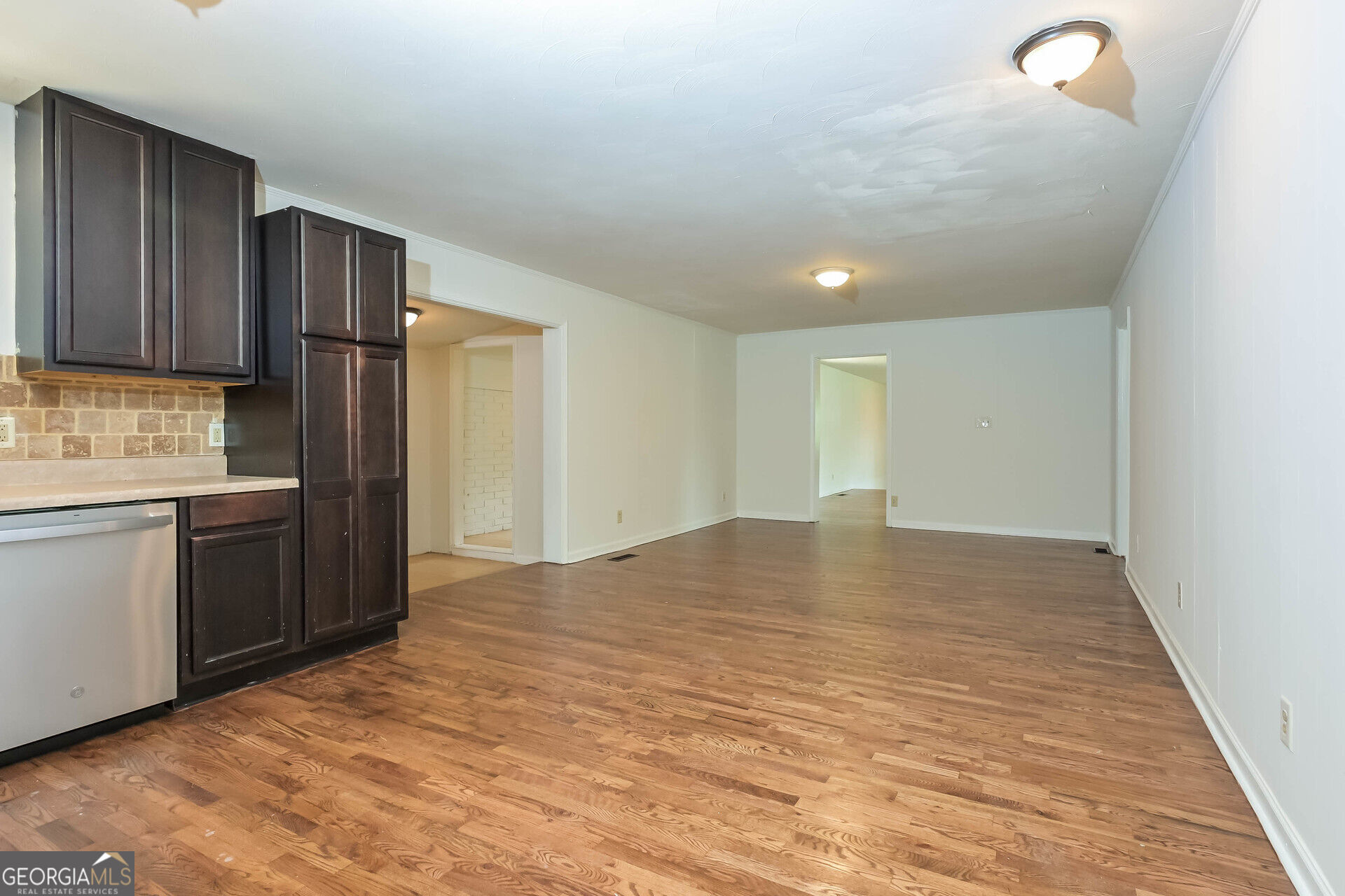 192 Sun Valley Drive Property Photo 8