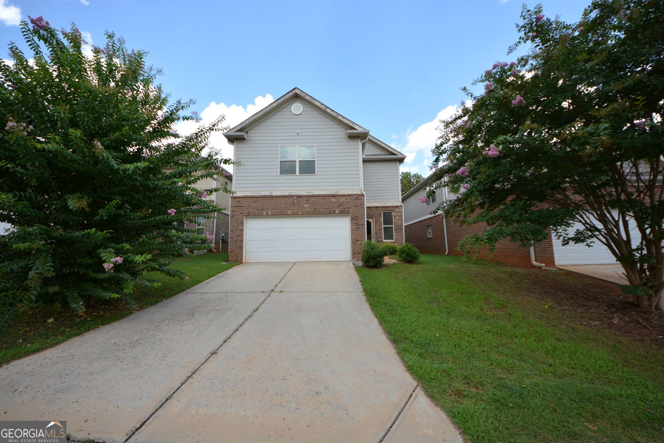 167 Daisy Circle Property Photo 3