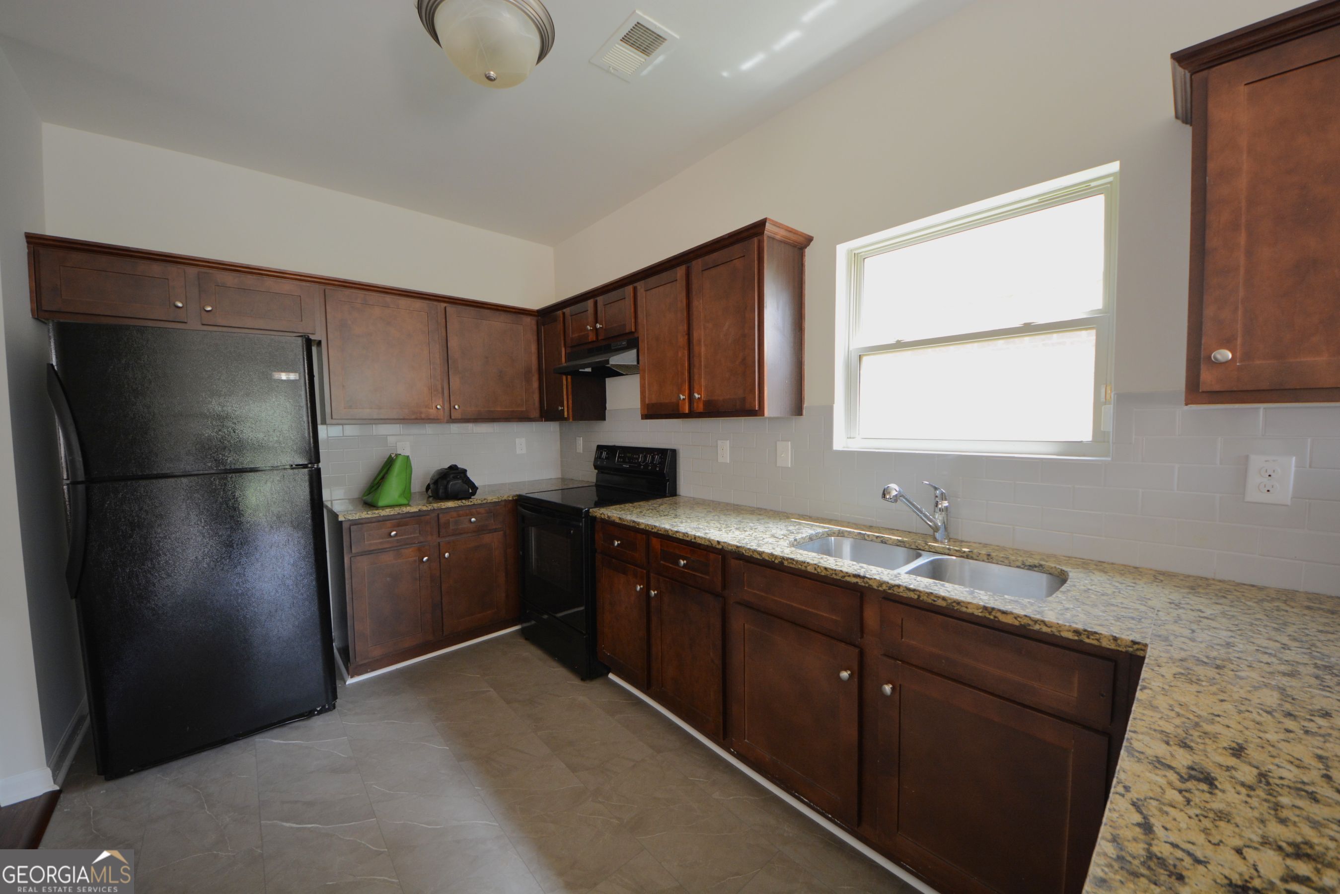167 Daisy Circle Property Photo 17