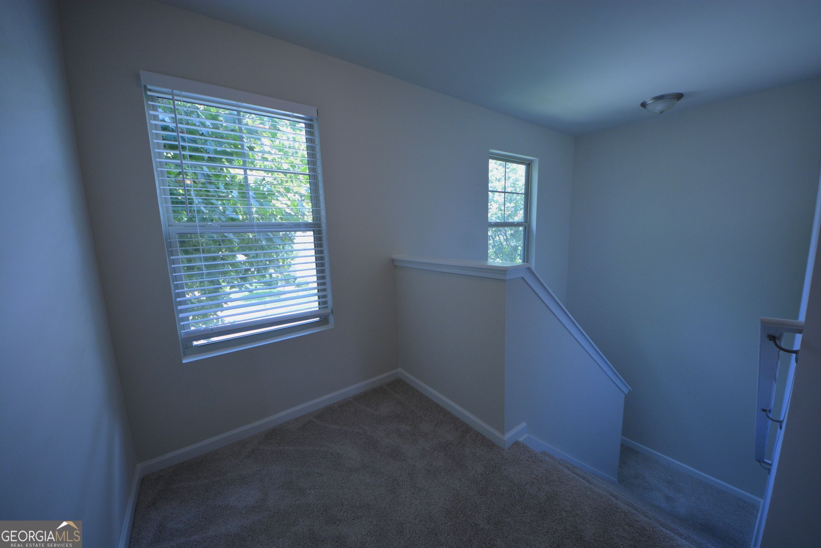 167 Daisy Circle Property Photo 24