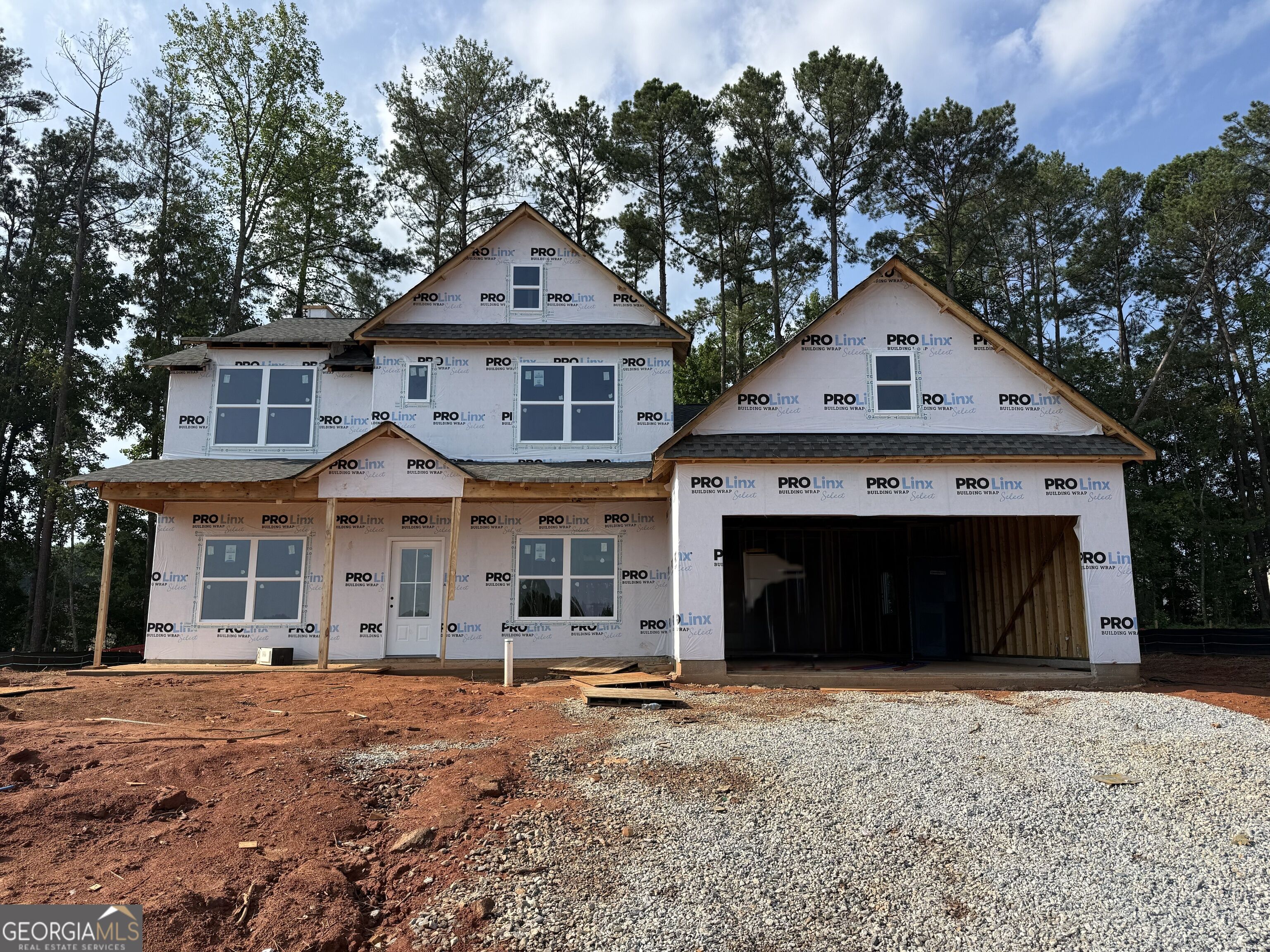 155 FAIRWINDS Drive Property Photo 1