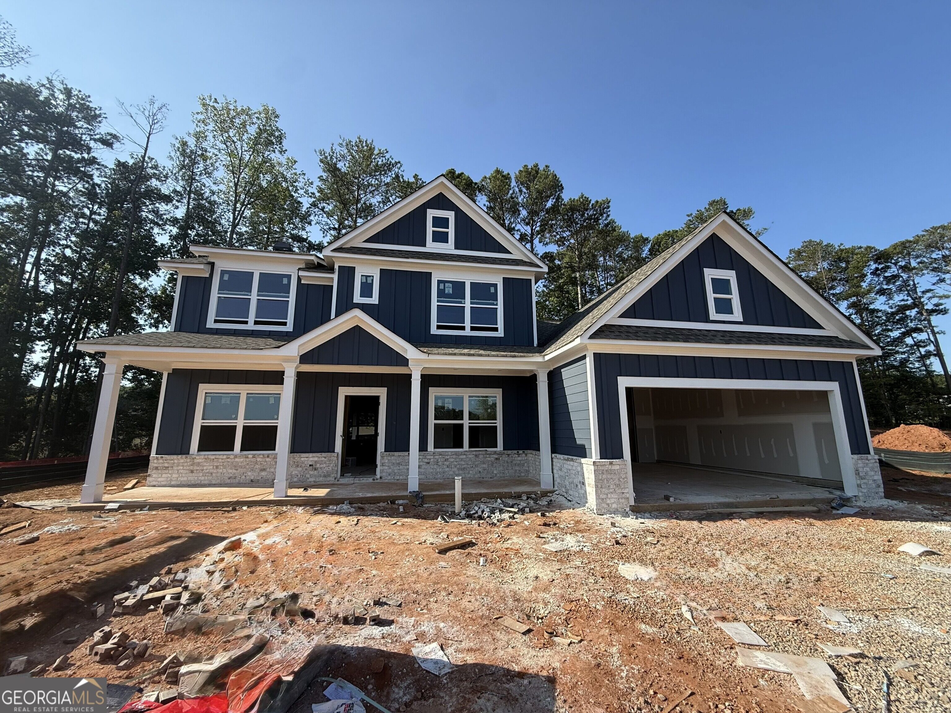 155 FAIRWINDS Drive Property Photo 1
